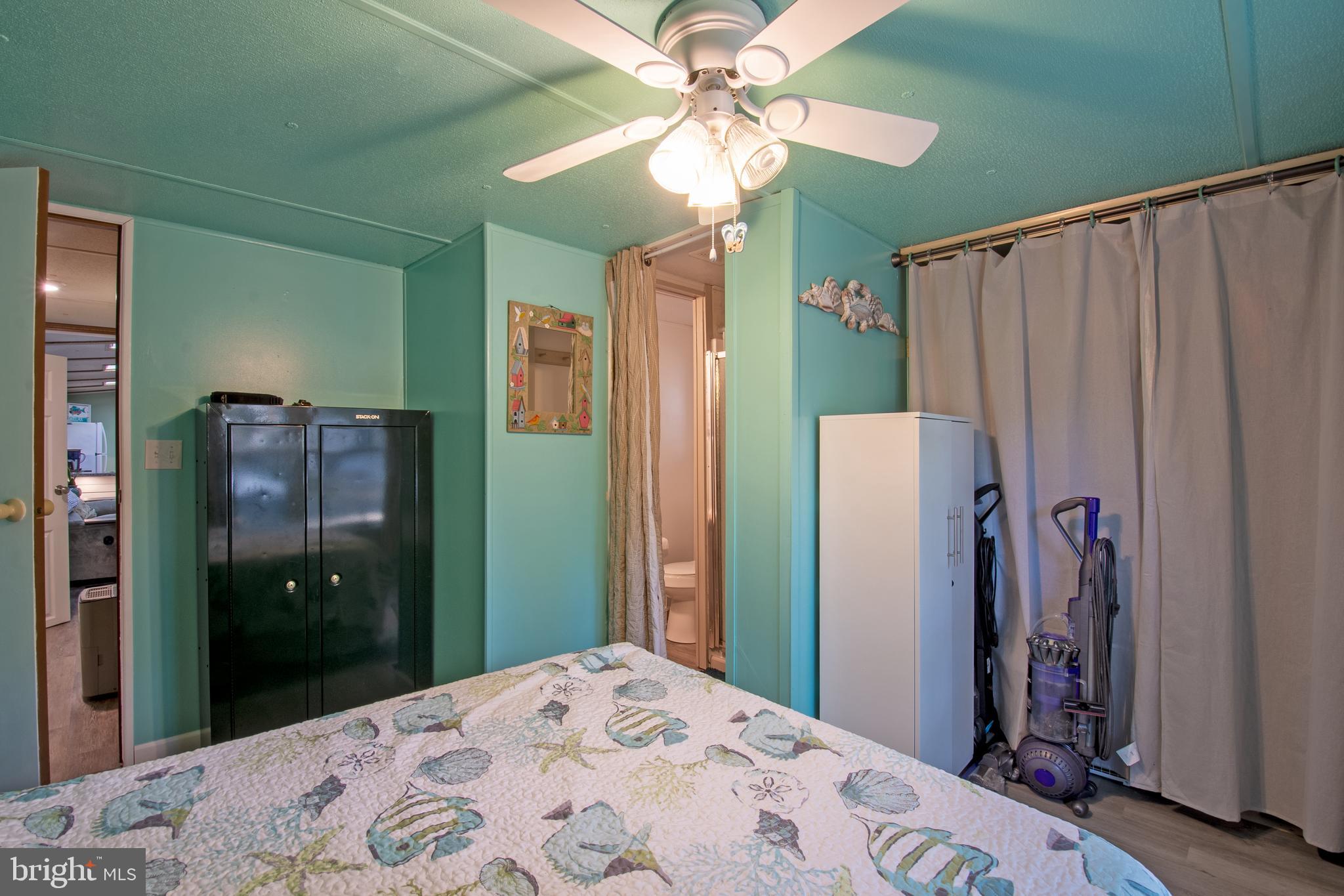 WEST BAY PARK - Residential