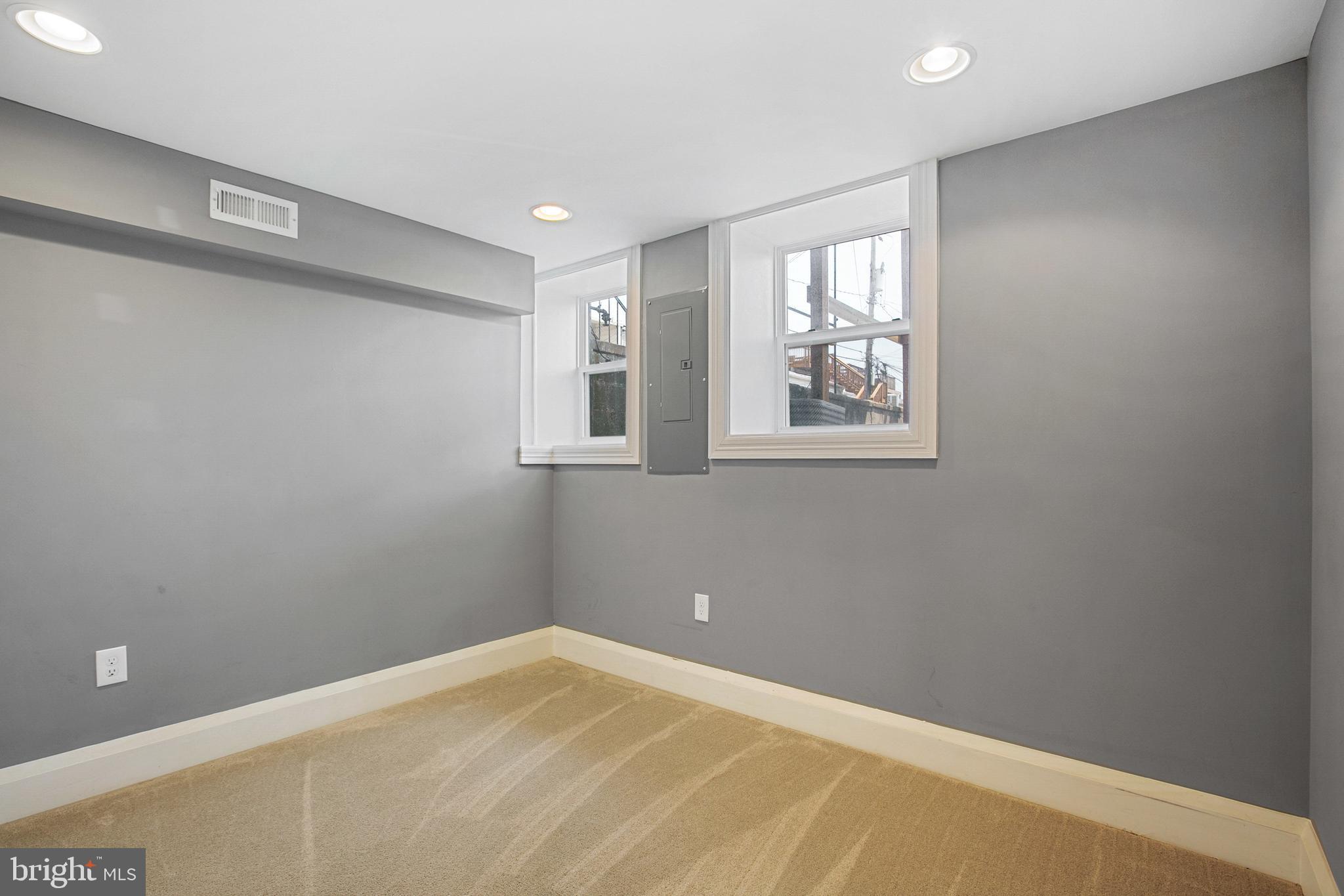 BREWERS HILL - Residential