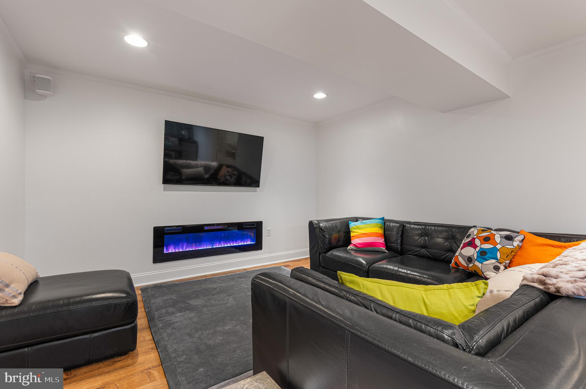 WINDFERN FOREST - Residential Lease