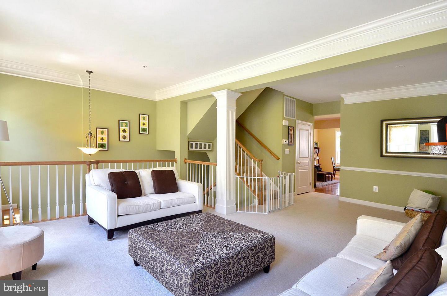 WHITE OAK - Residential Lease