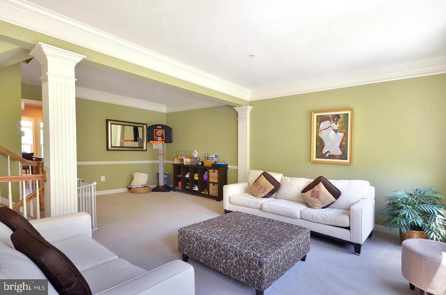 WHITE OAK - Residential Lease