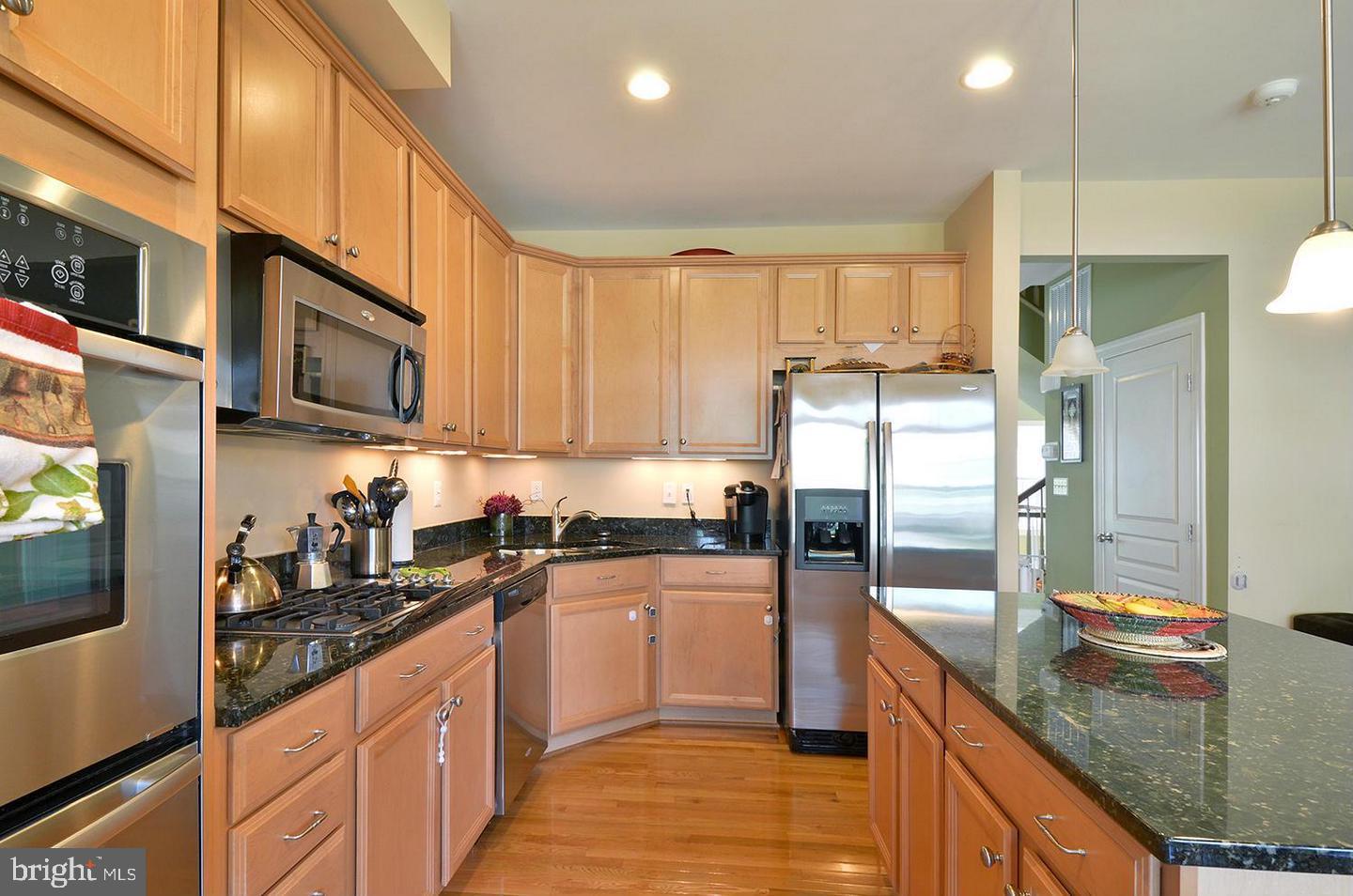 WHITE OAK - Residential Lease