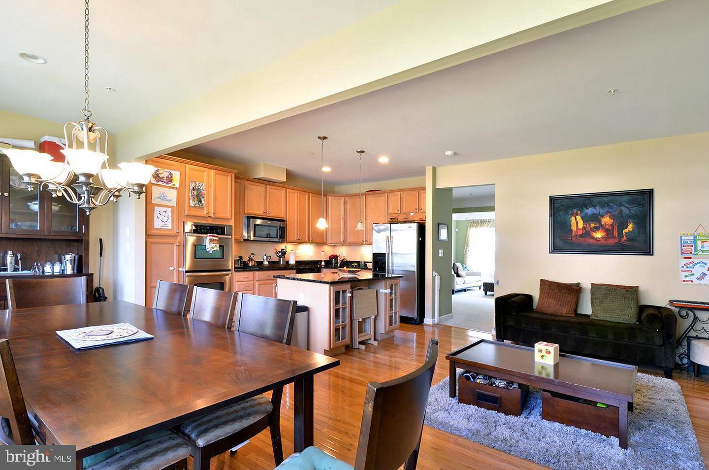 WHITE OAK - Residential Lease