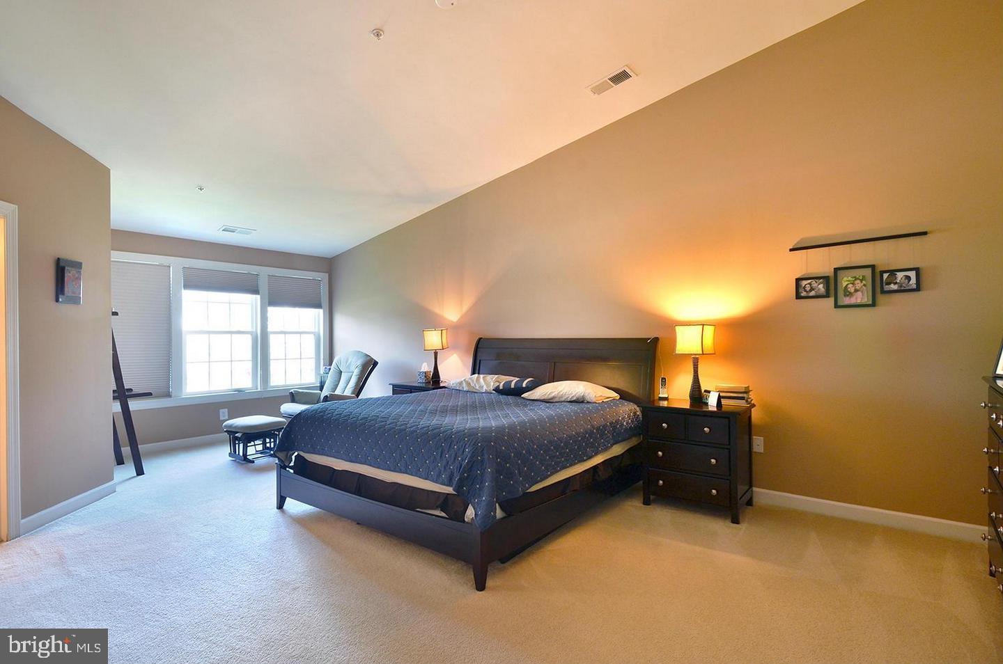 WHITE OAK - Residential Lease