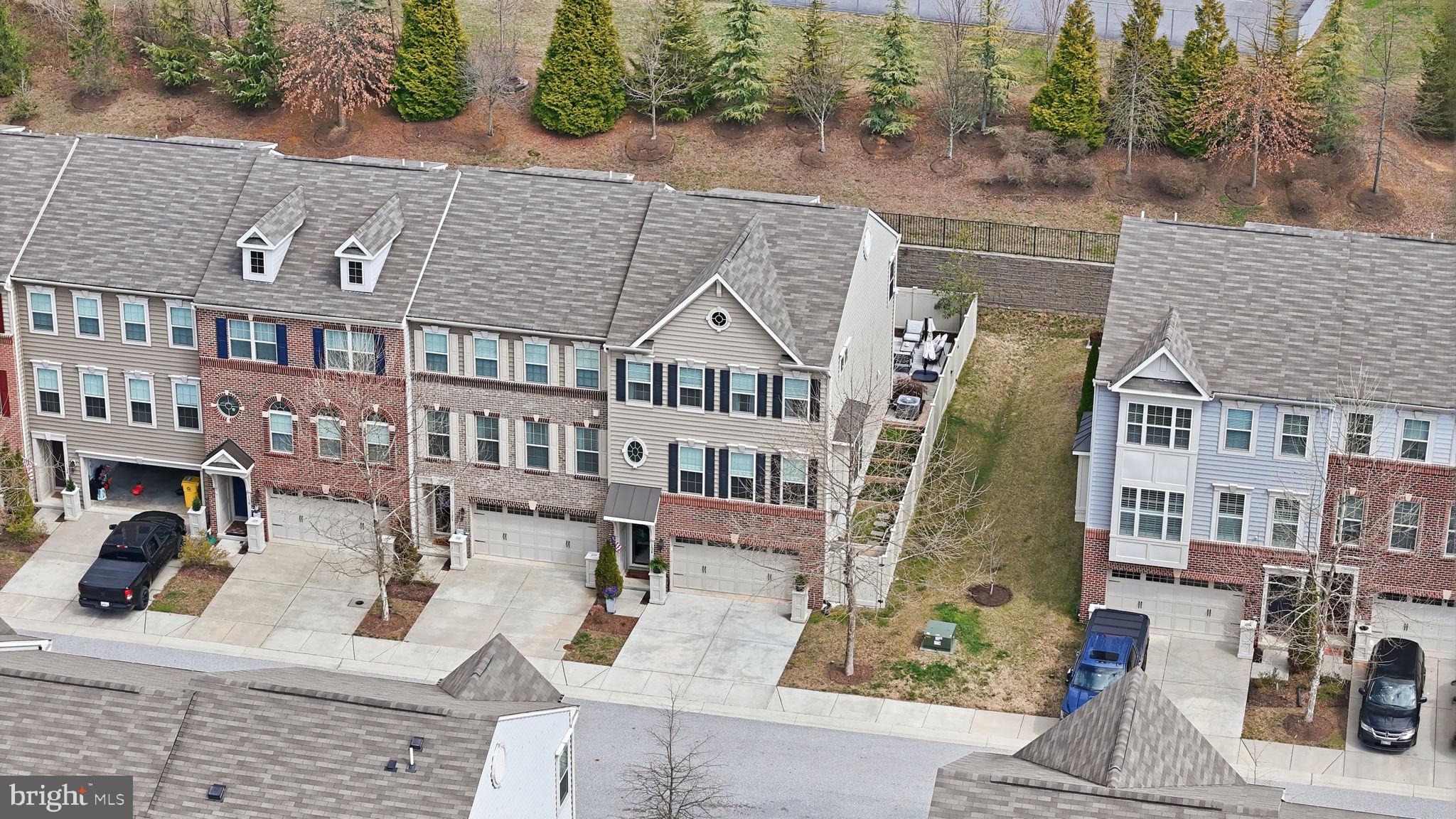 ADMIRALS RIDGE - Residential