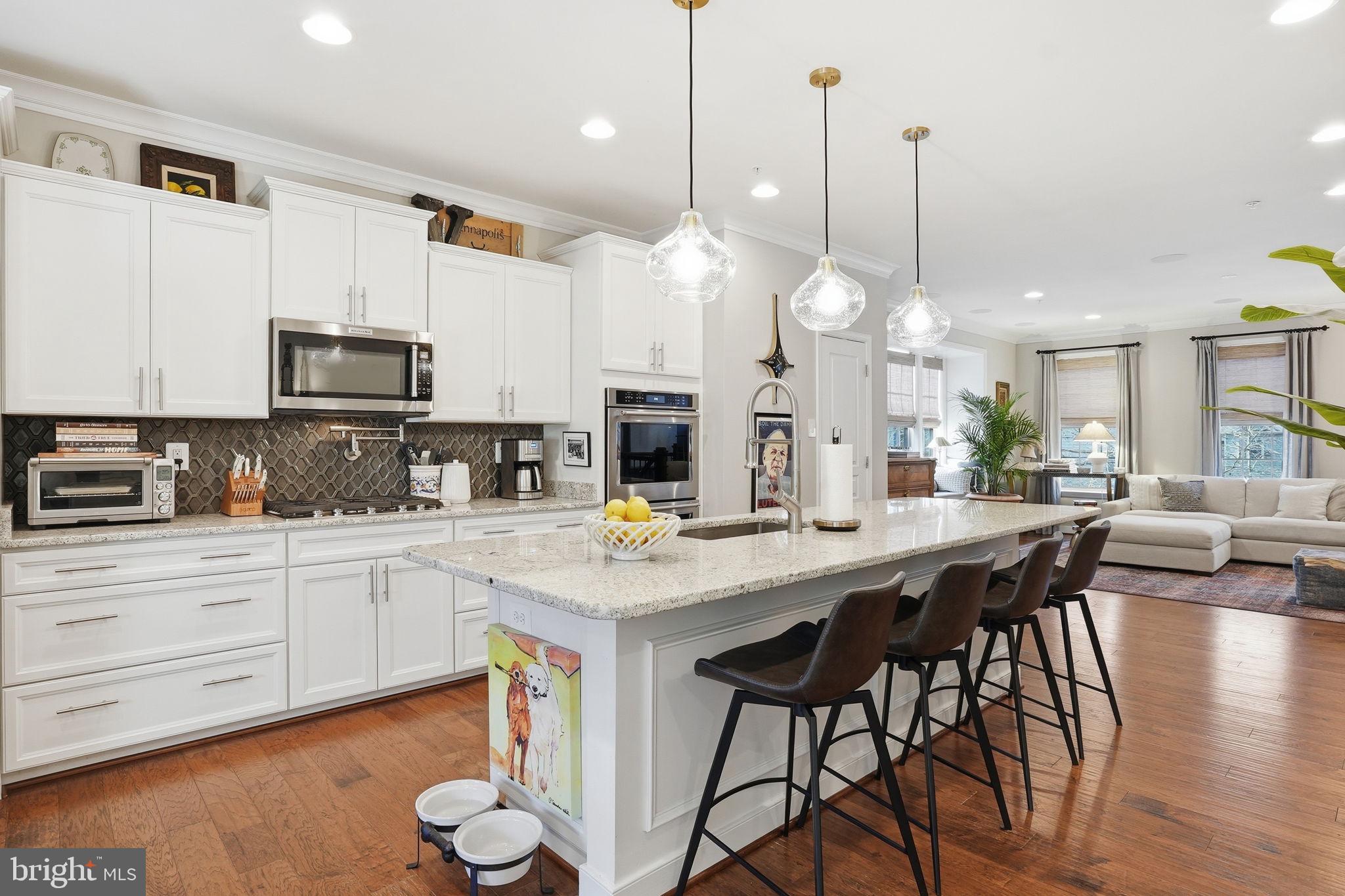 ADMIRALS RIDGE - Residential