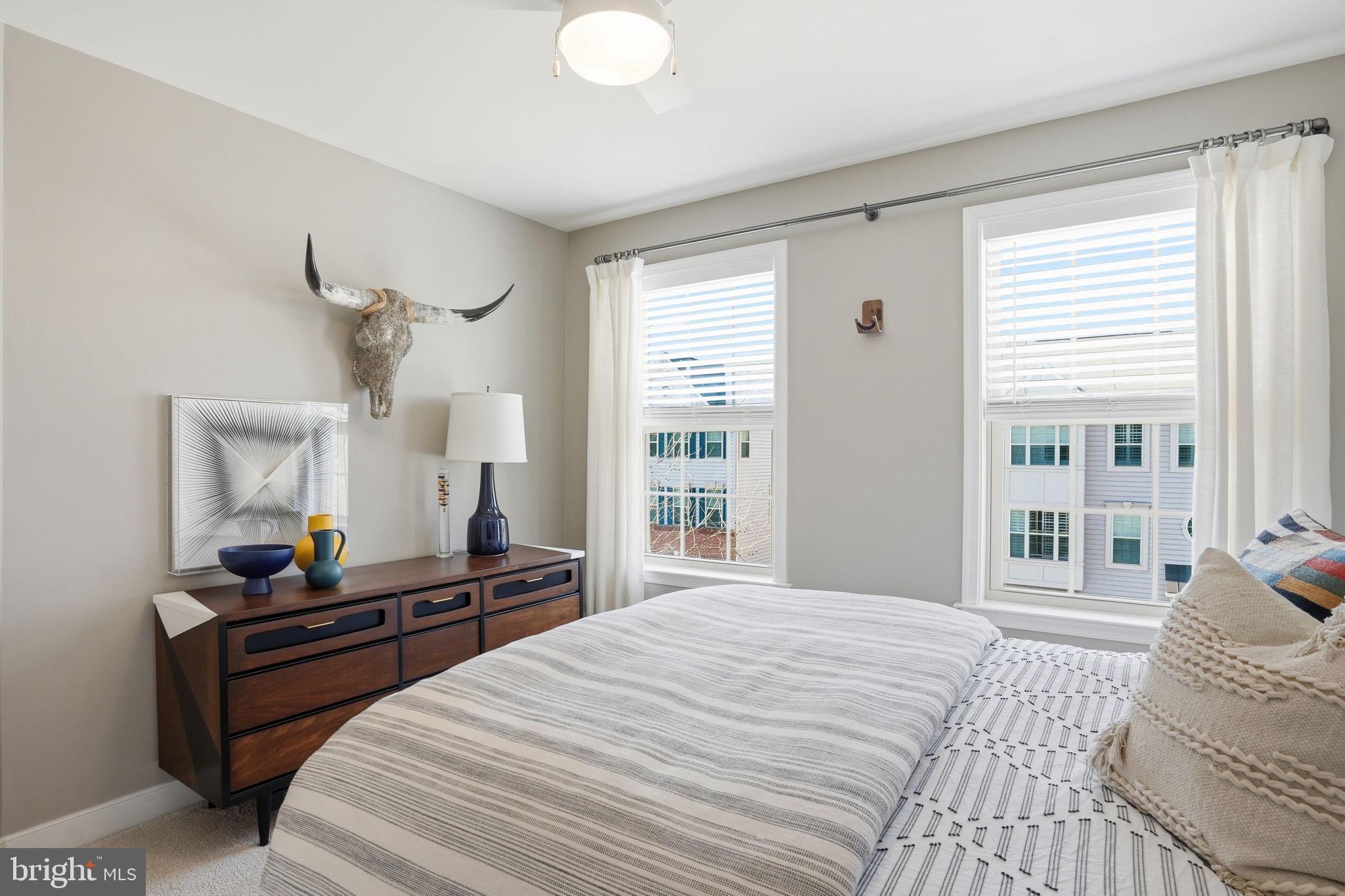 ADMIRALS RIDGE - Residential