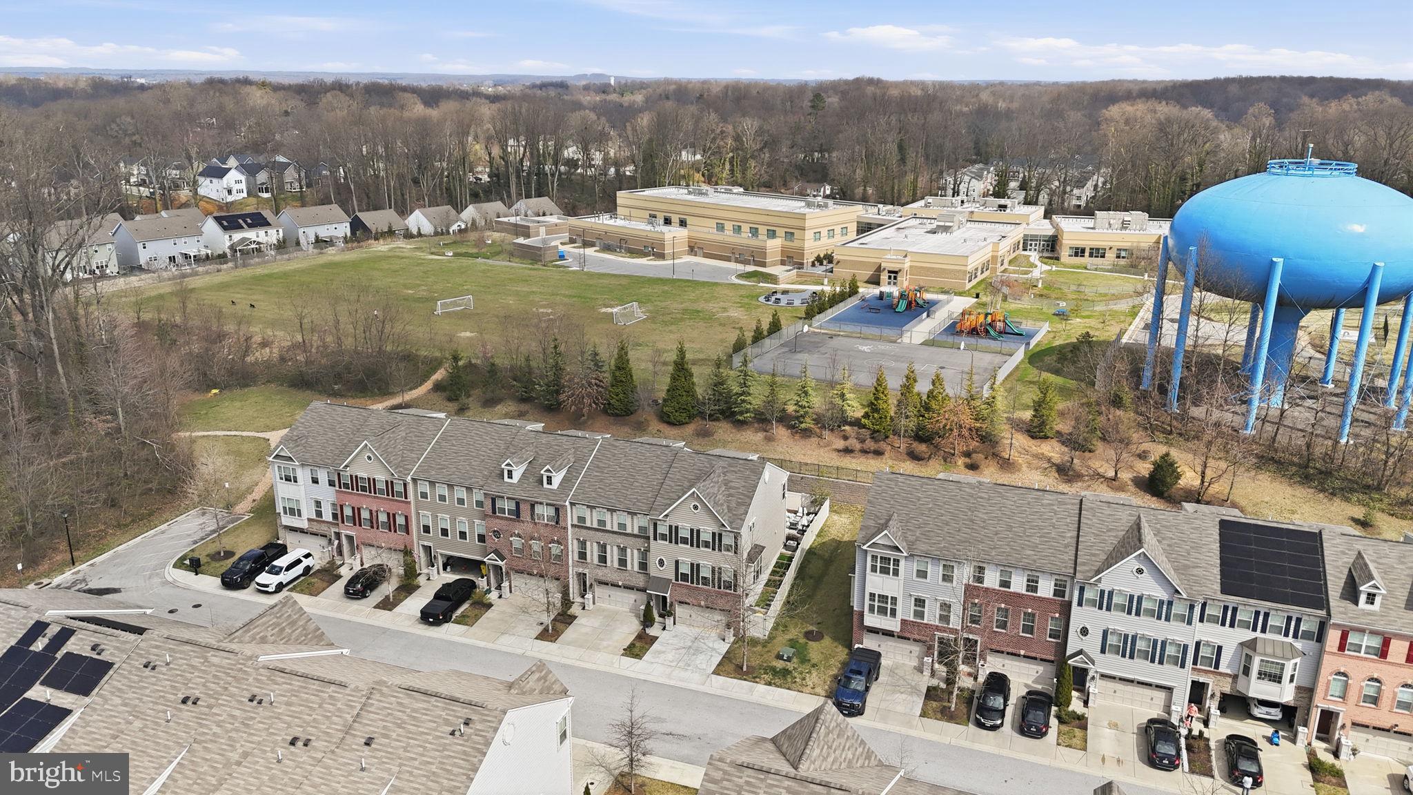 ADMIRALS RIDGE - Residential