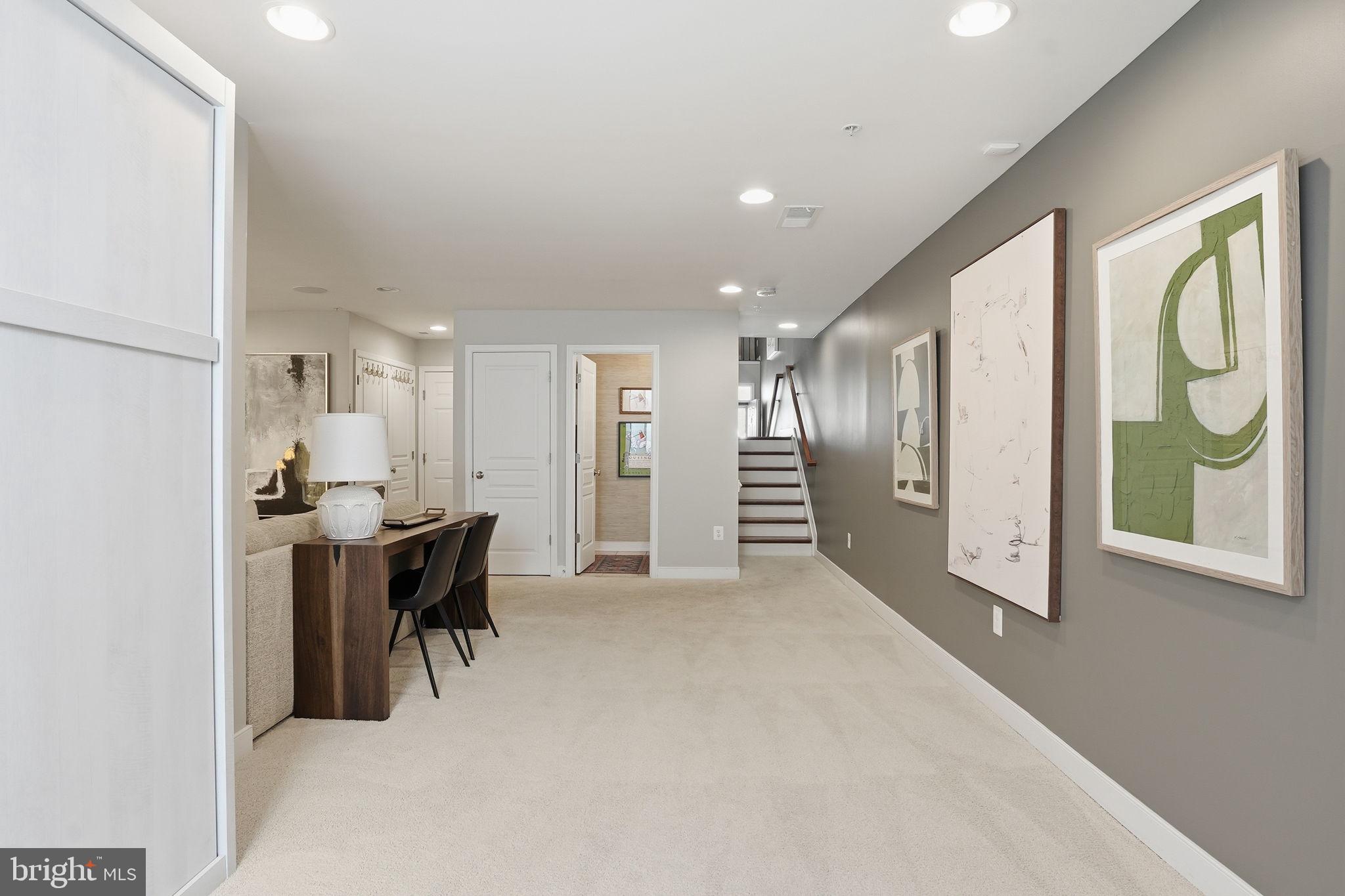 ADMIRALS RIDGE - Residential