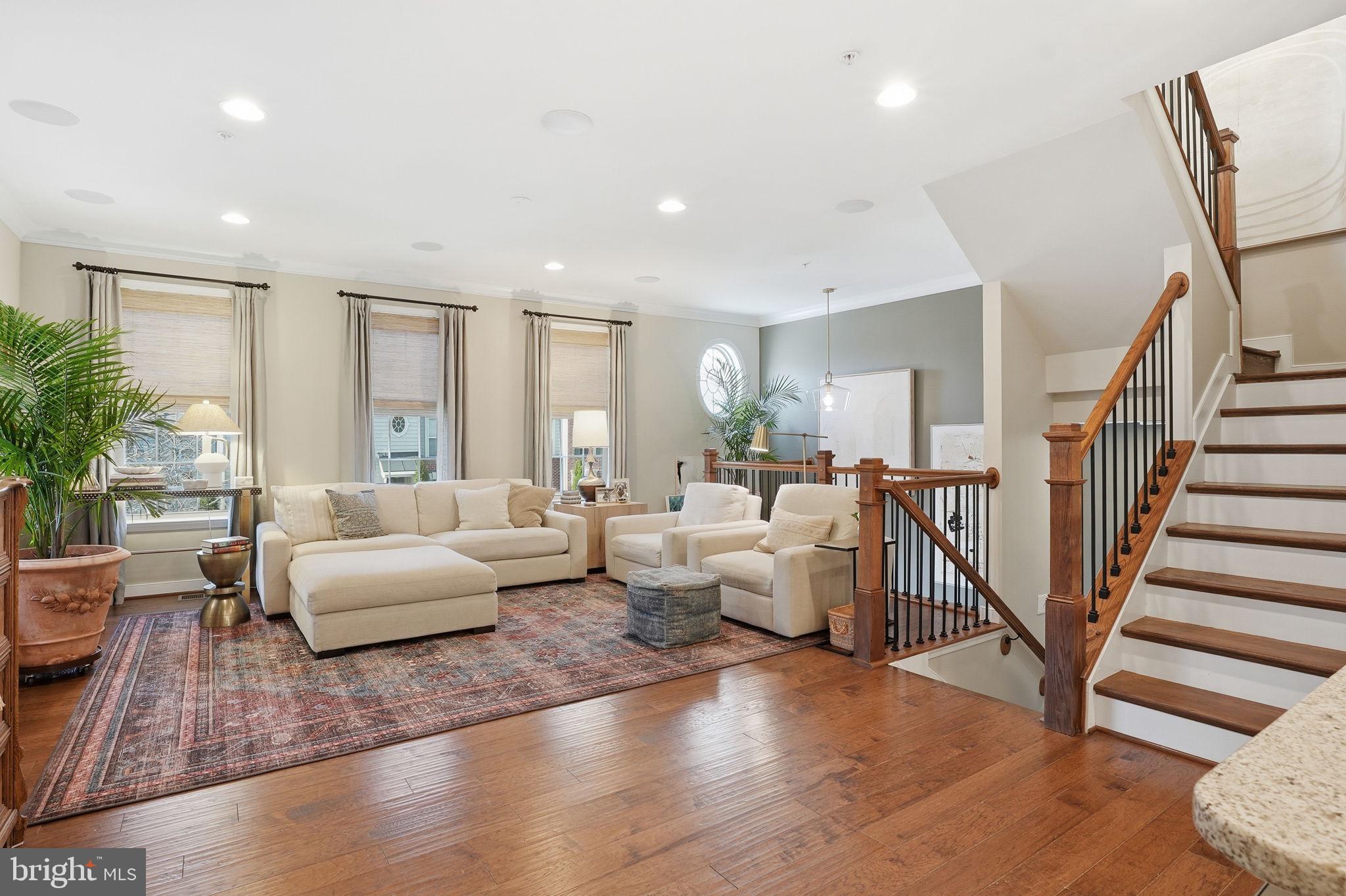 ADMIRALS RIDGE - Residential