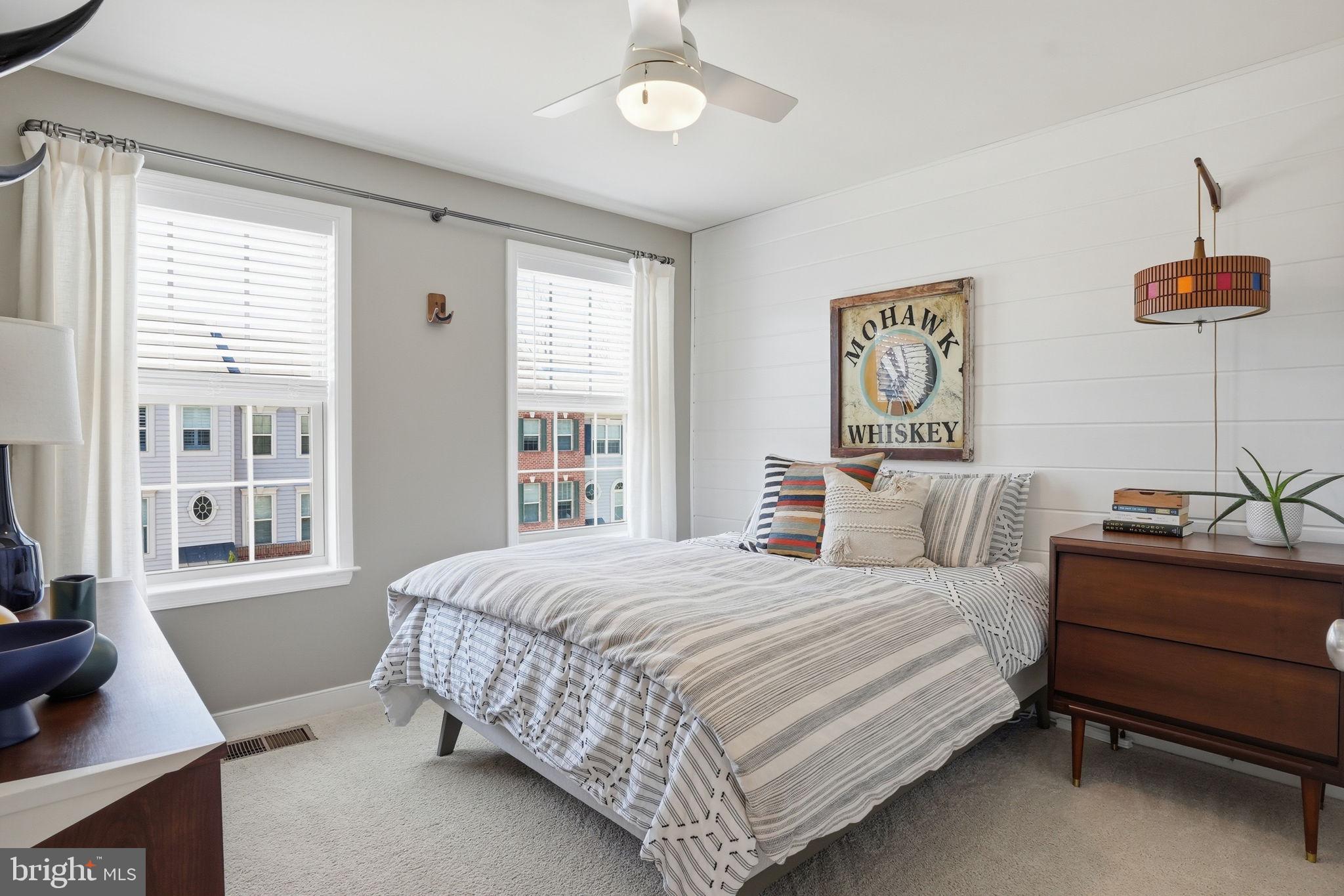 ADMIRALS RIDGE - Residential