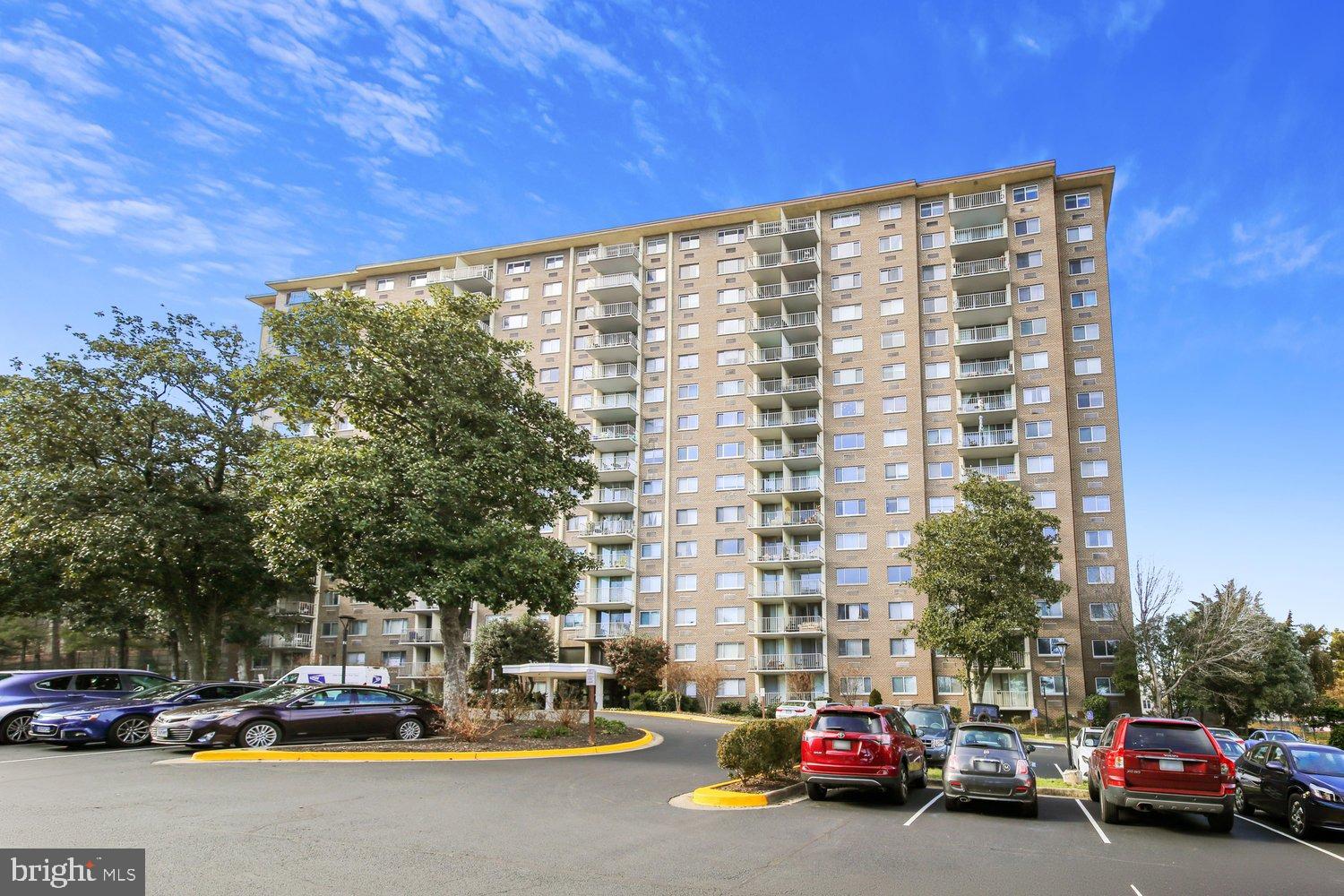2059 HUNTINGTON AVENUE 1607