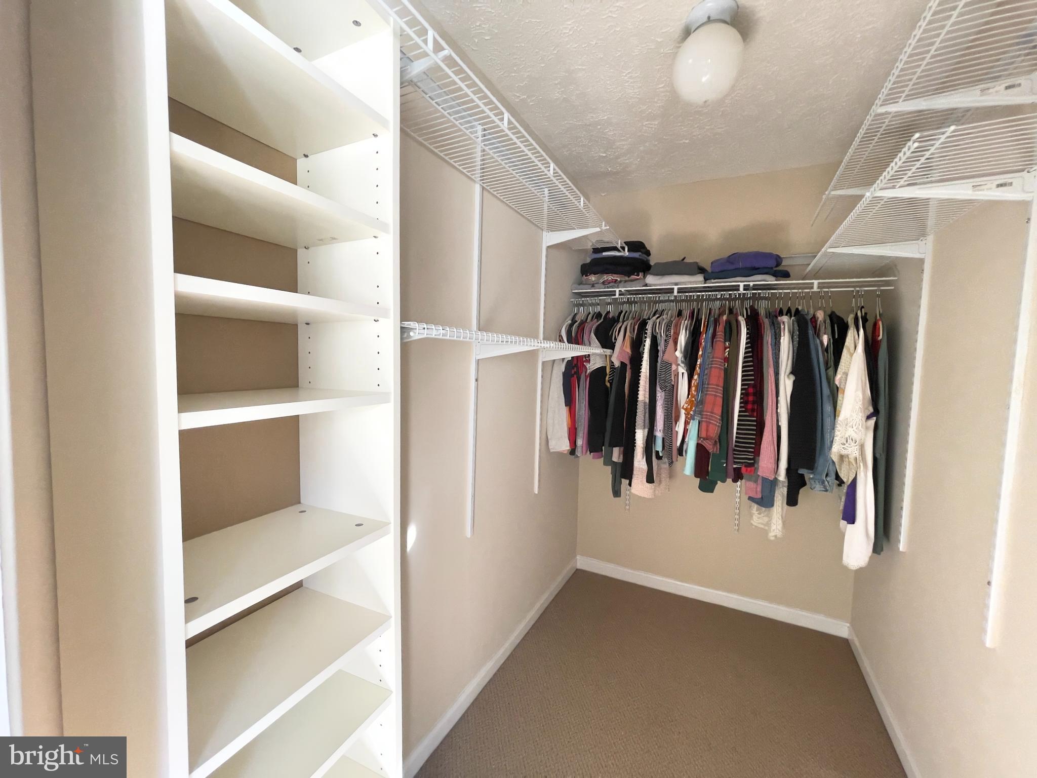 BERRY HILL MANOR - Residential