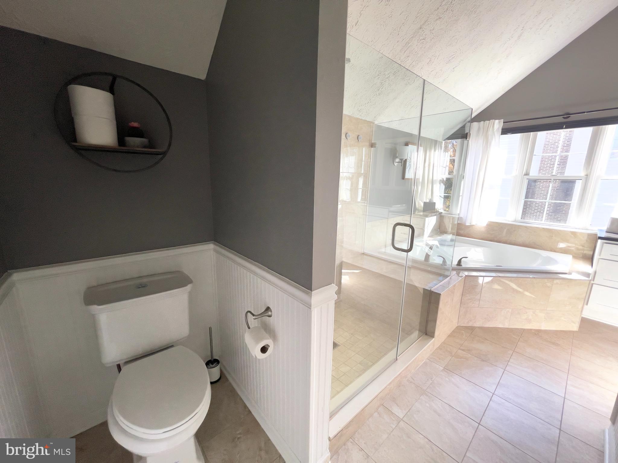 BERRY HILL MANOR - Residential