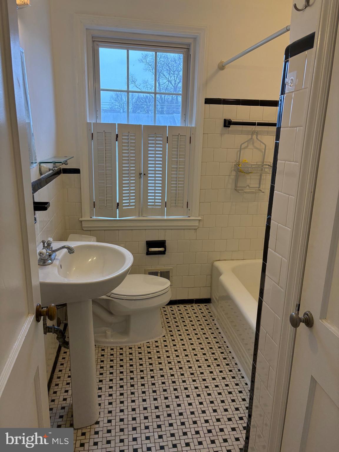 RODGERS FORGE - Residential