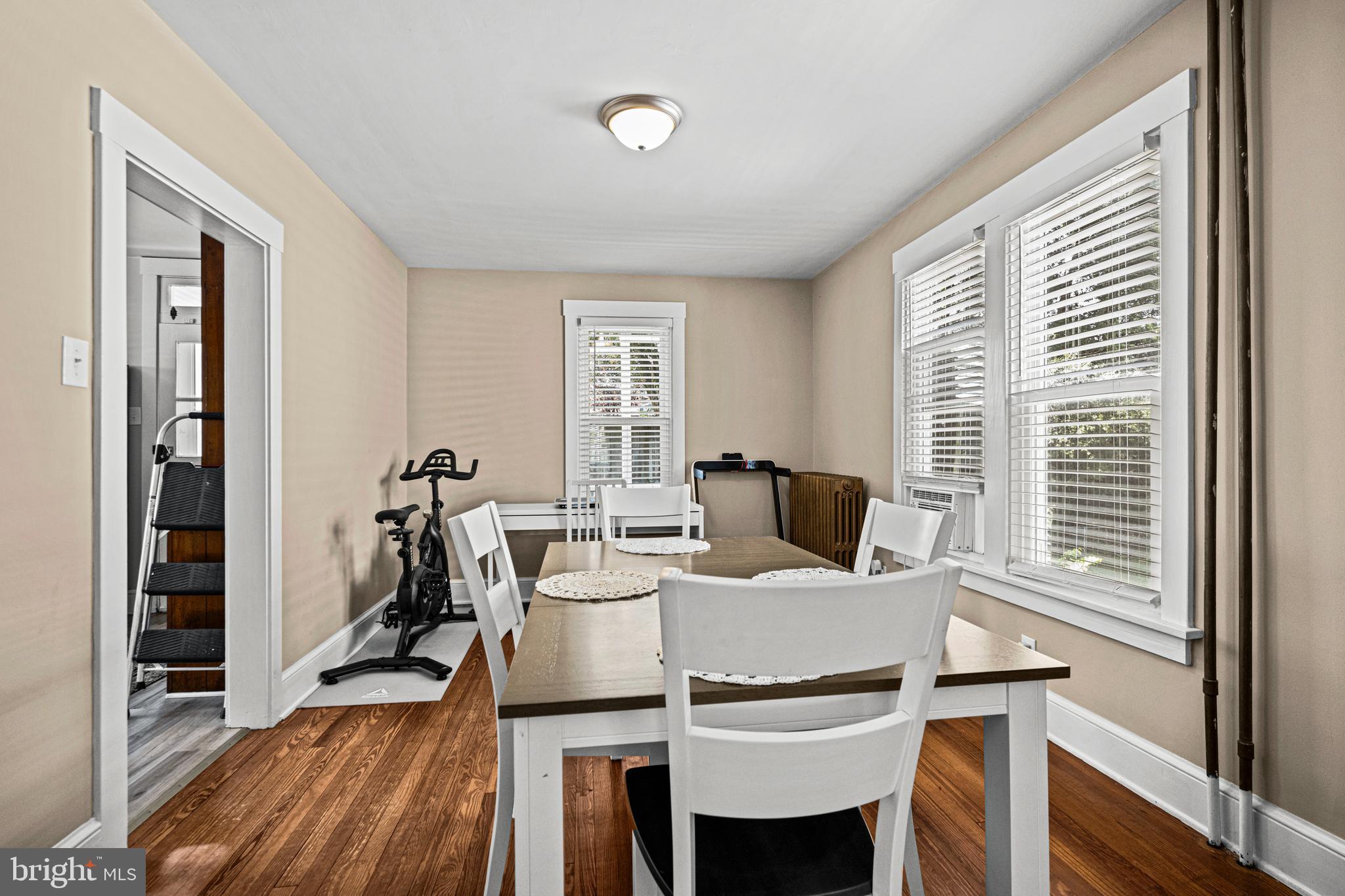 HAGERSTOWN - Residential