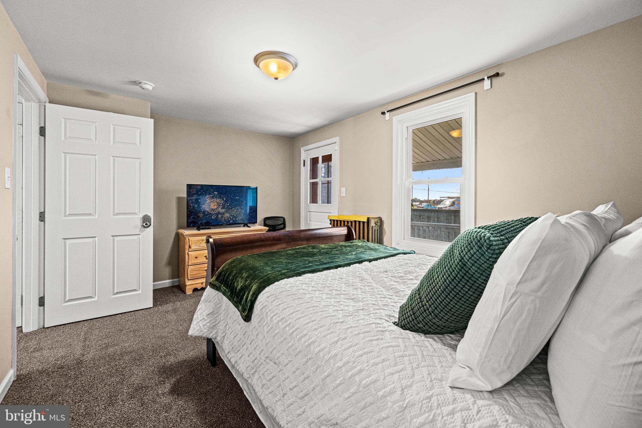 HAGERSTOWN - Residential