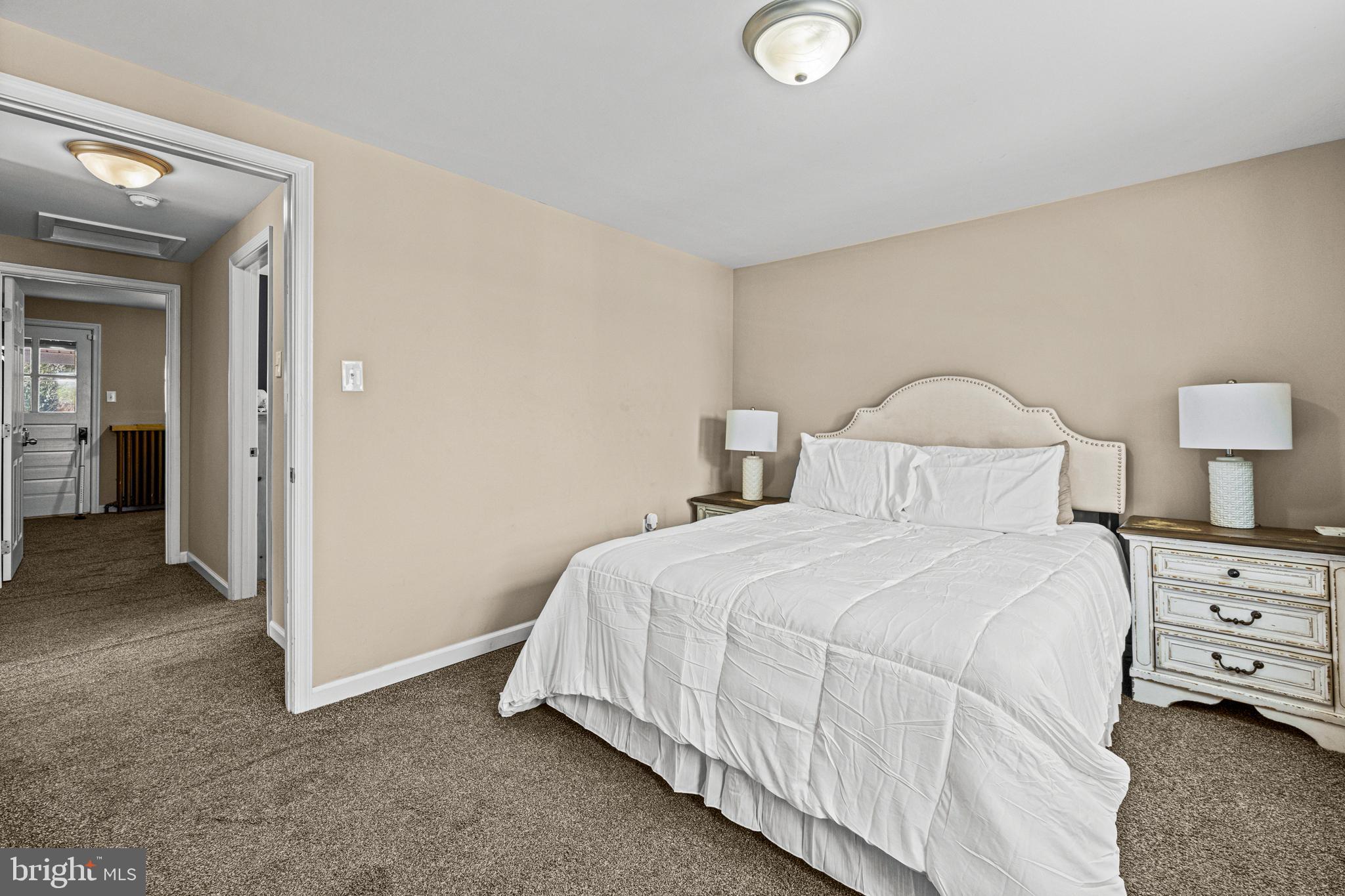 HAGERSTOWN - Residential