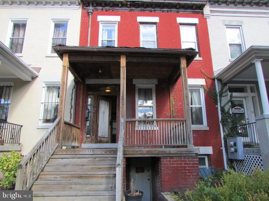 Photo of 131 Florida Avenue NW, WASHINGTON, DC 20001 (MLS # DCDC2228878)