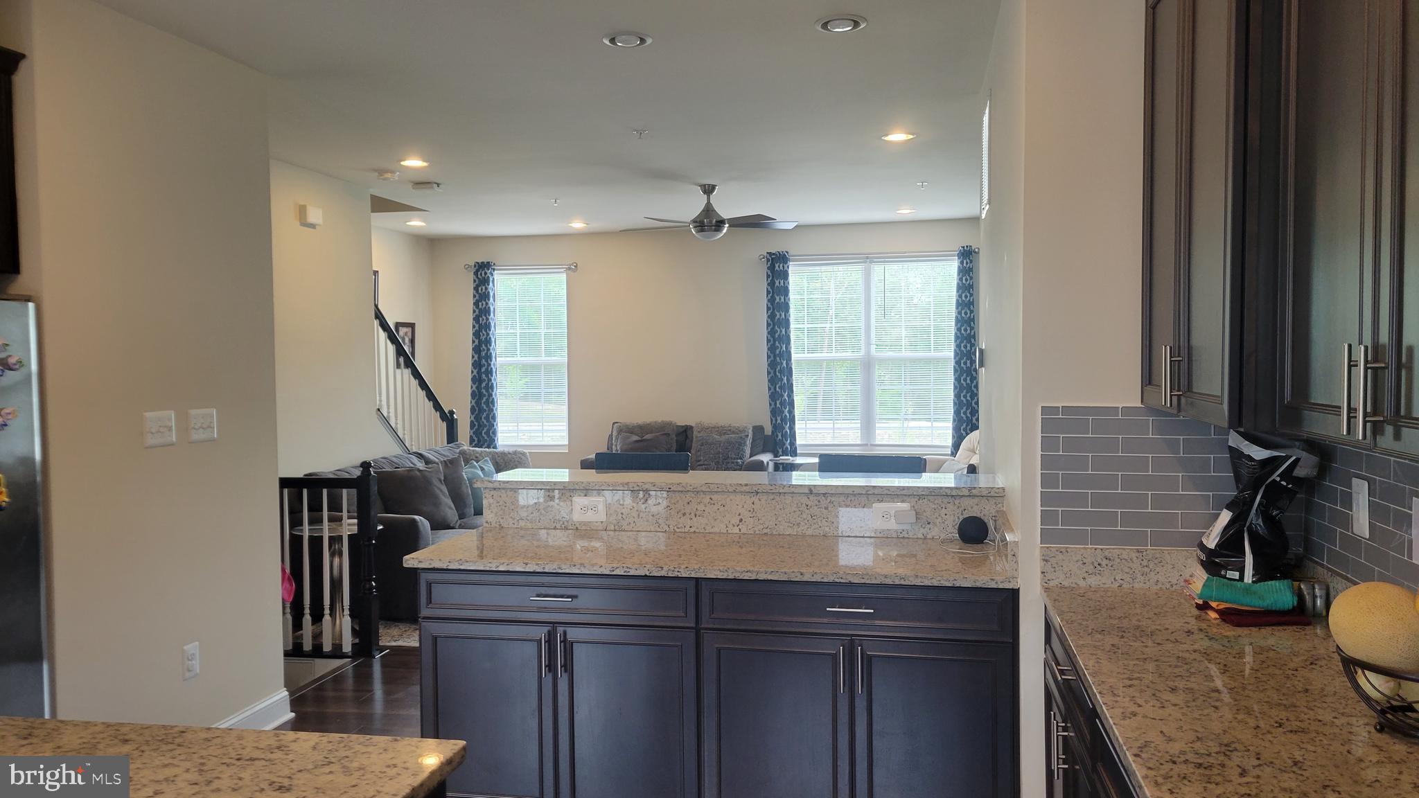 ST CHARLES TOWNS - Residential