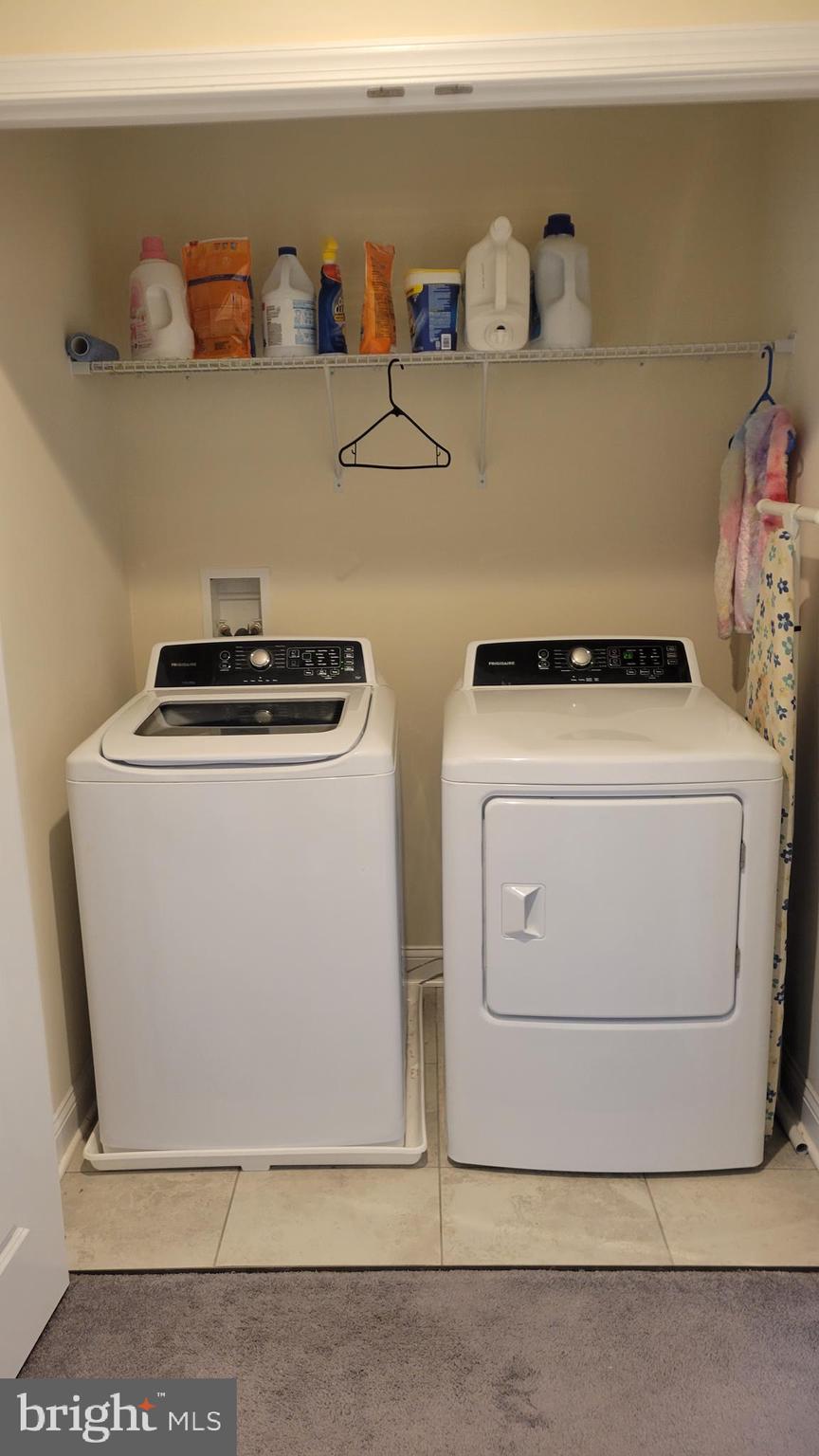 ST CHARLES TOWNS - Residential