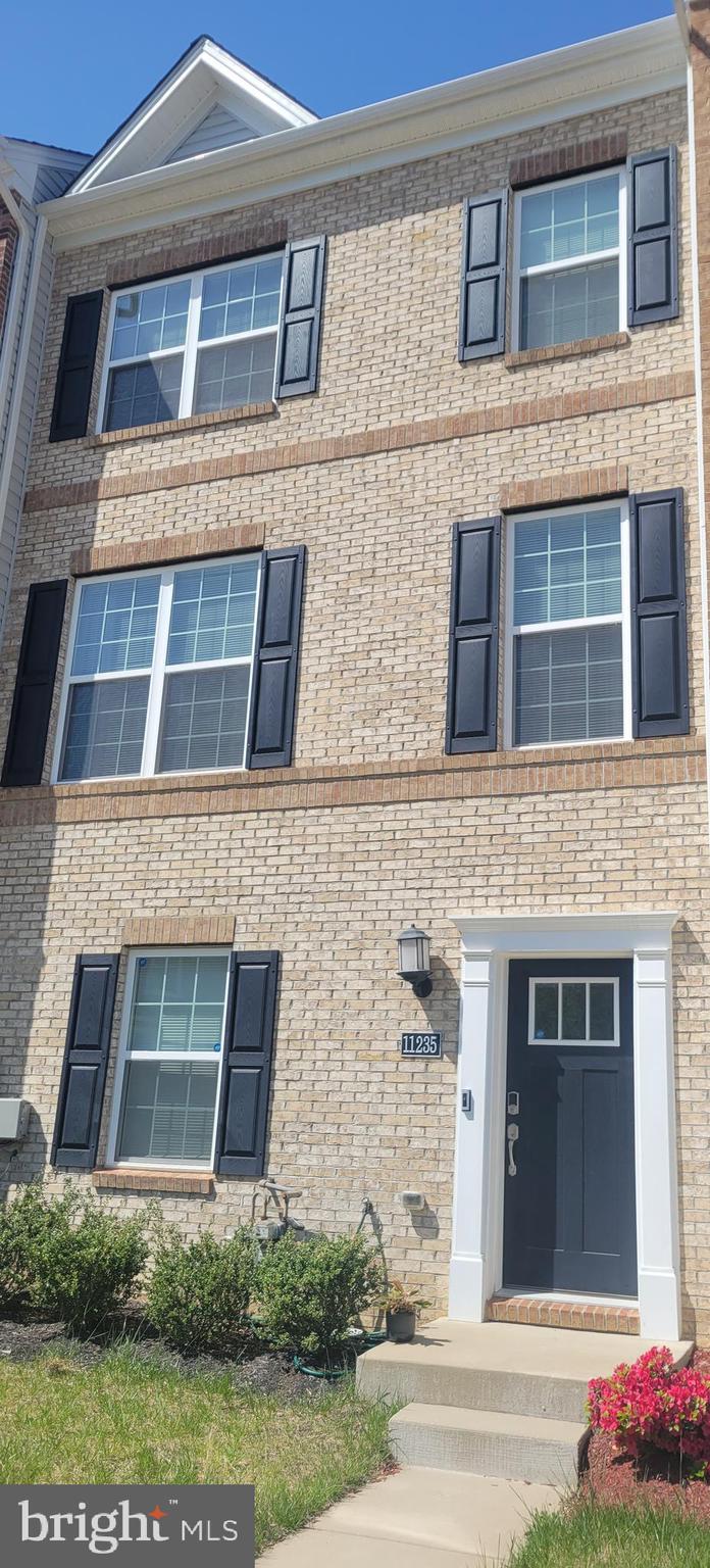 ST CHARLES TOWNS - Residential