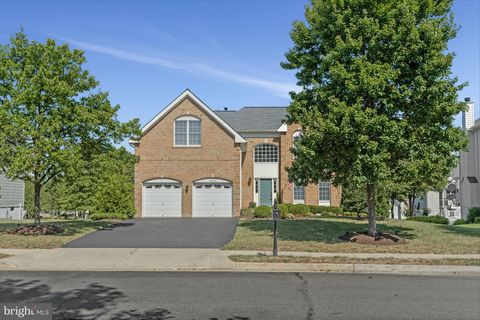 43524 LUCKETTS BRIDGE CIRCLE ASHBURN VA 20148