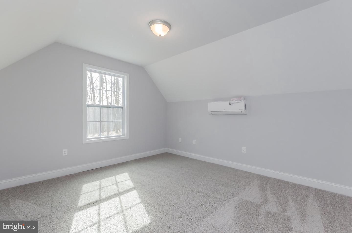 BROOKSIDE - Residential