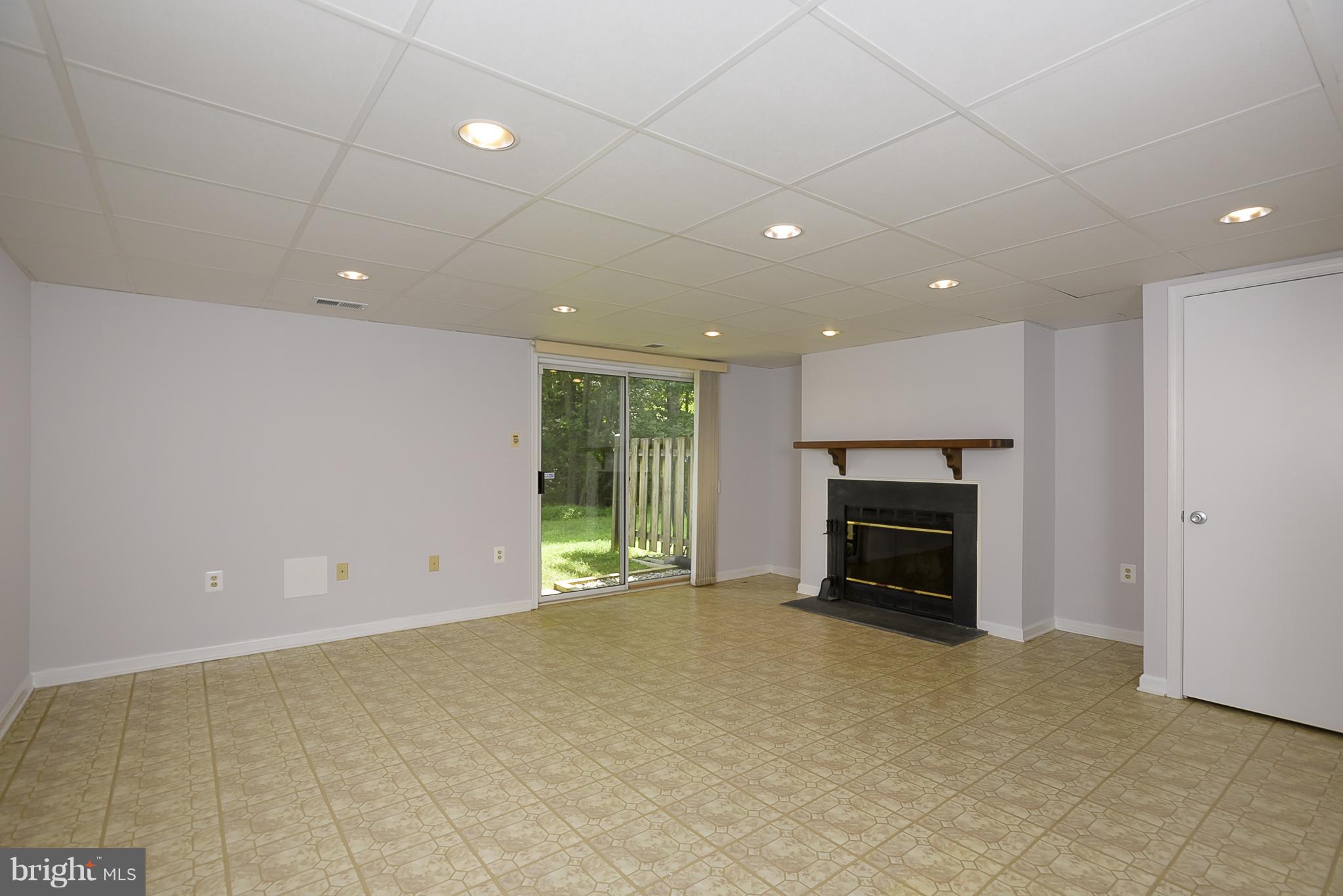 VILLAGE OF HICKORY RIDGE - Residential