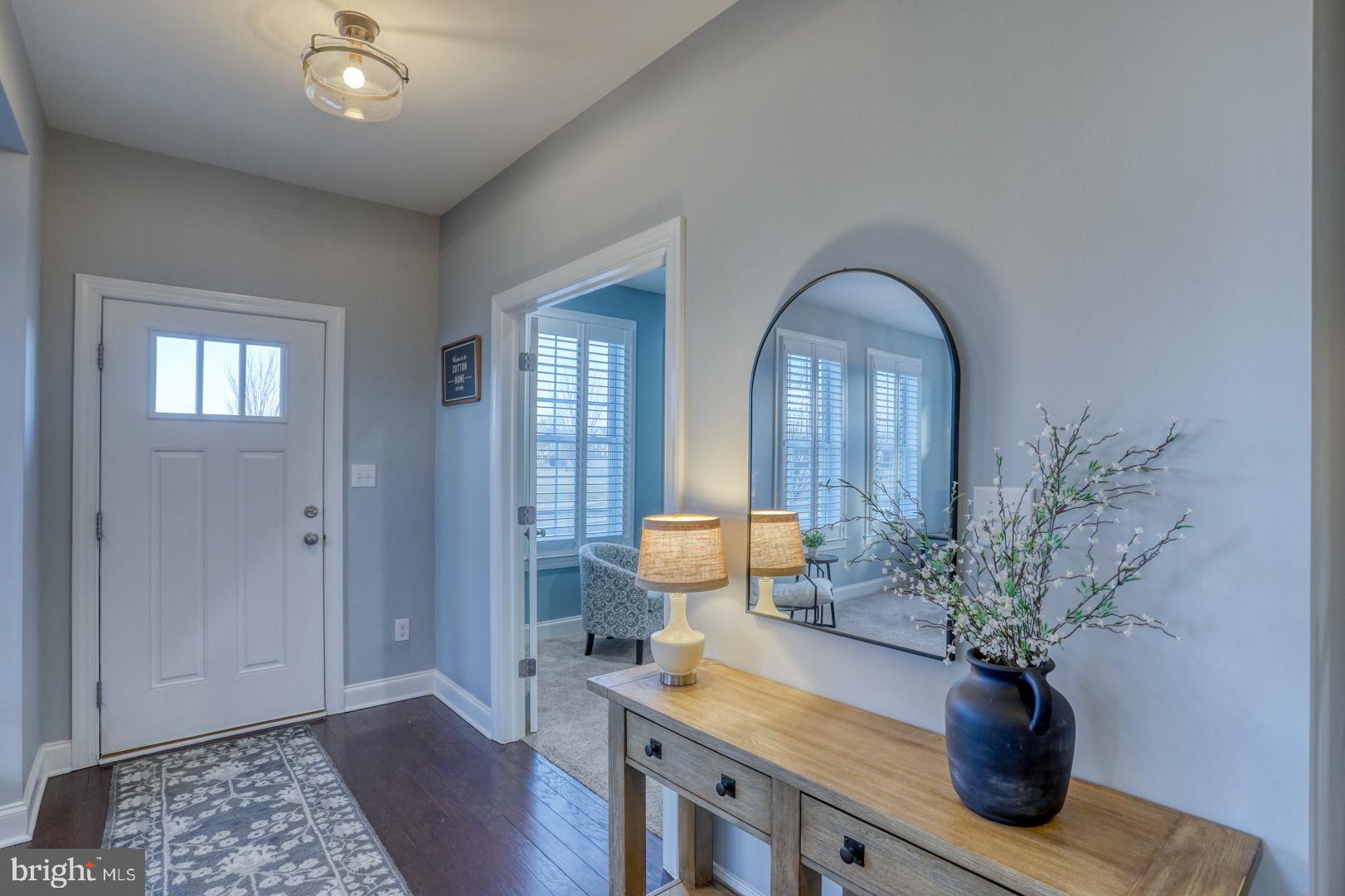 513 SPRING HOLLOW DRIVE