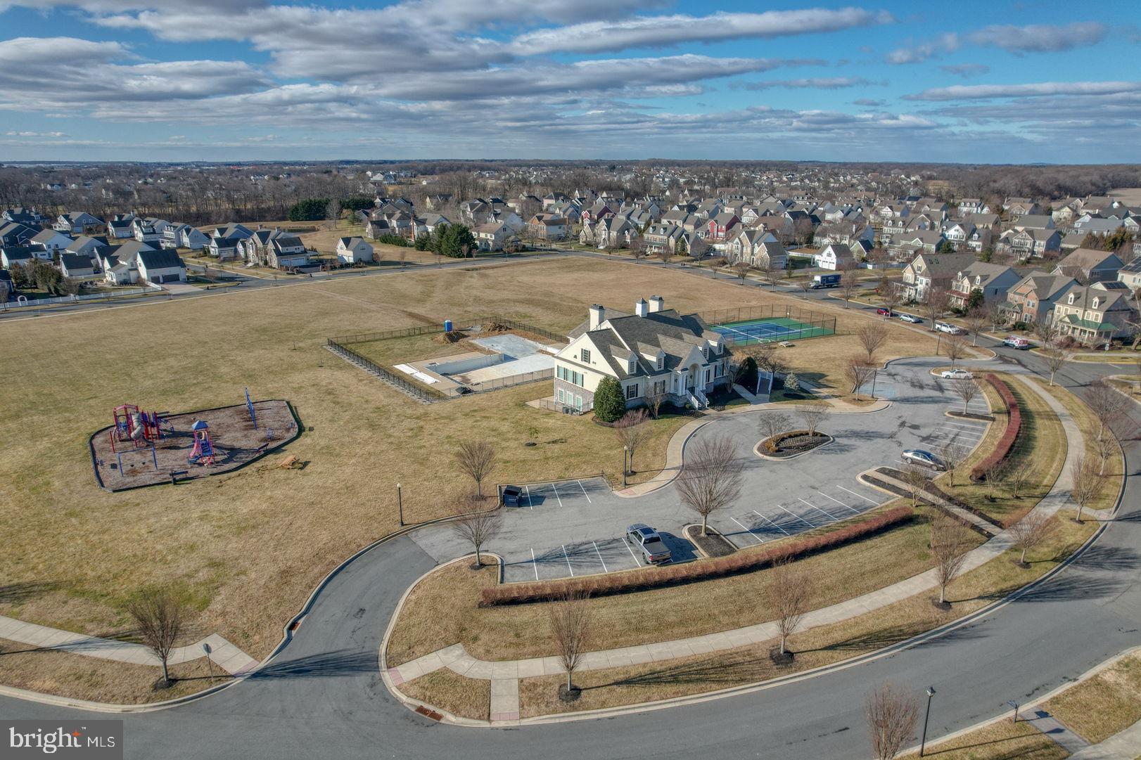 PARKSIDE - Residential