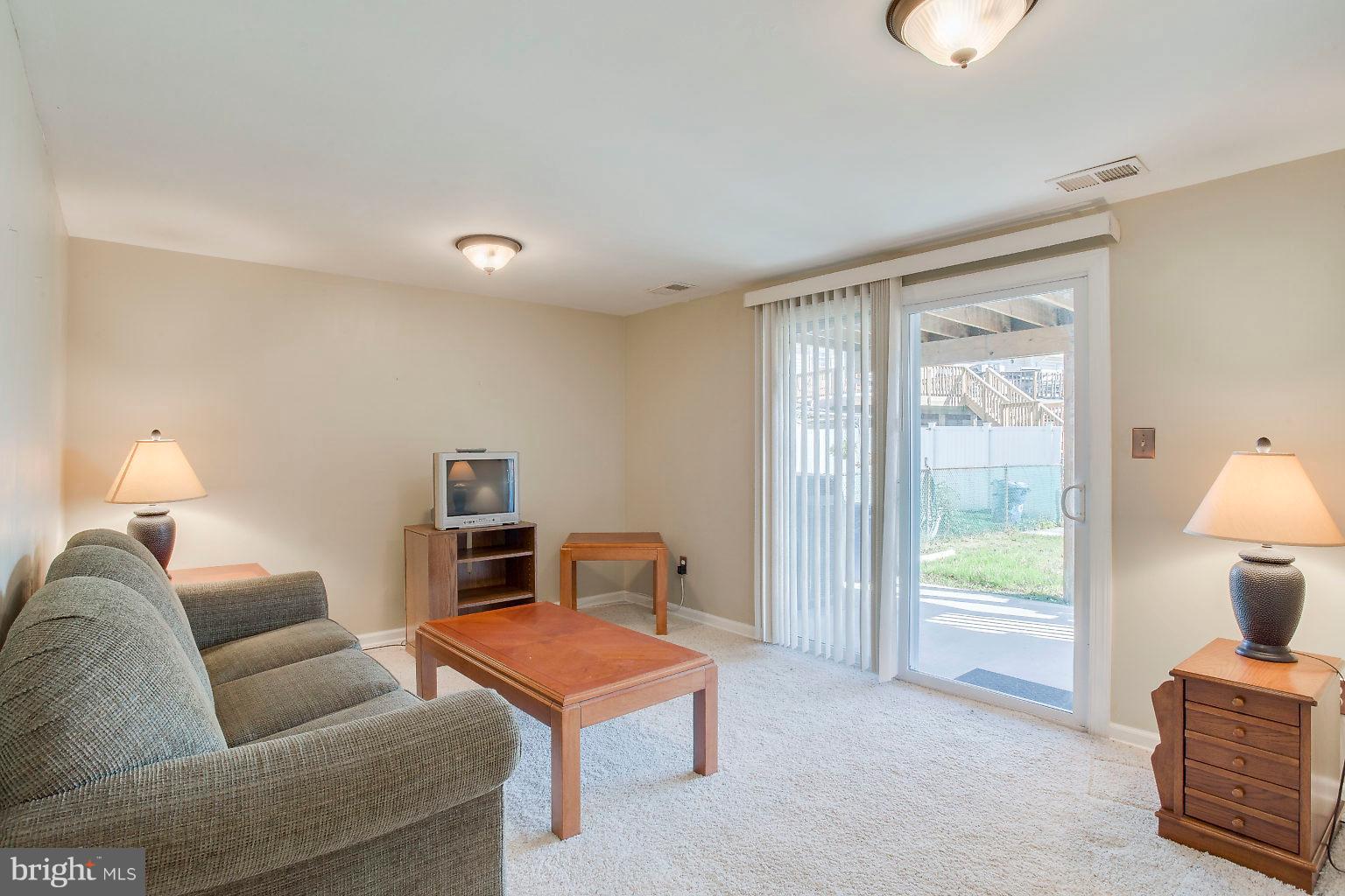 LYNCH COVE - Residential