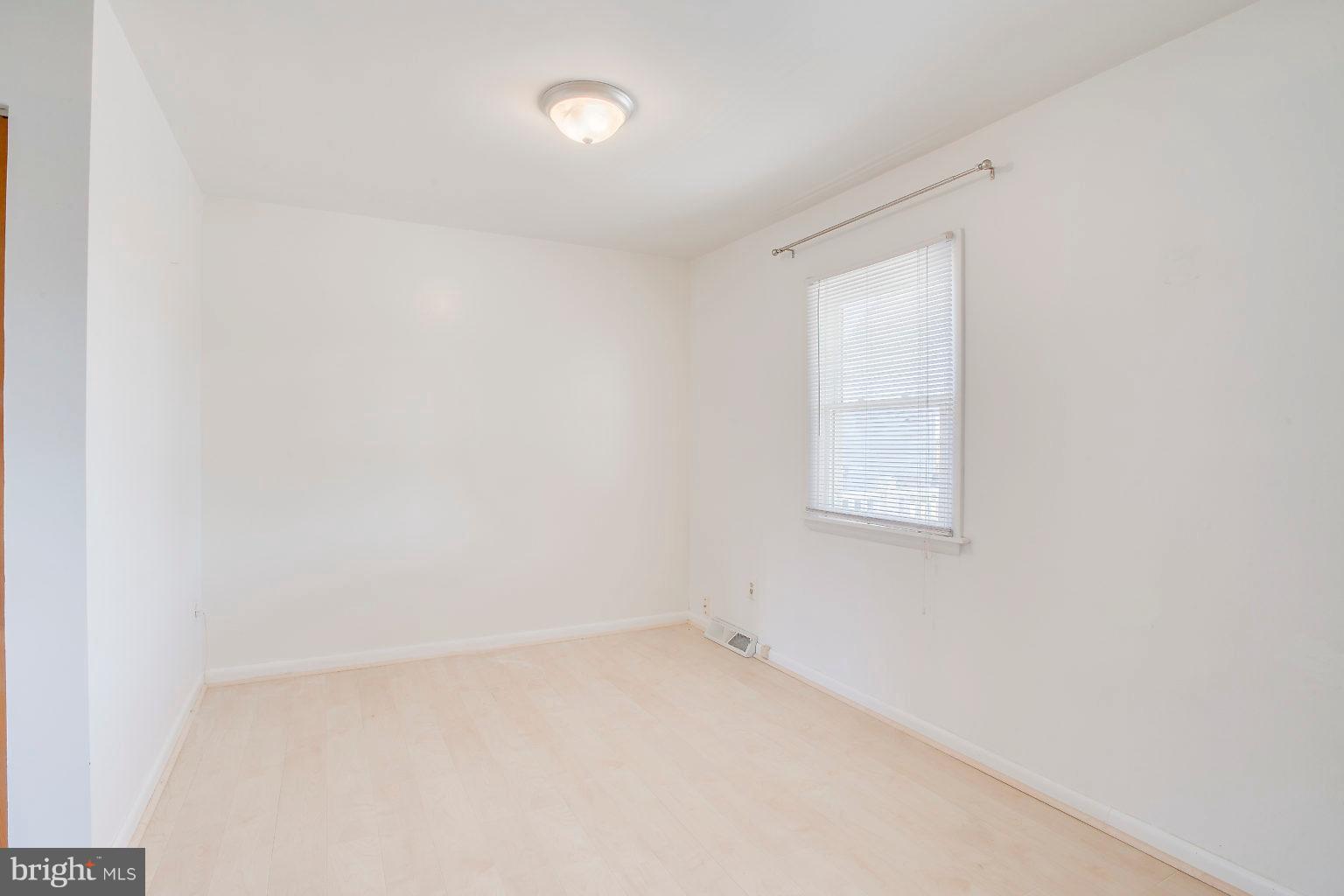 LYNCH COVE - Residential