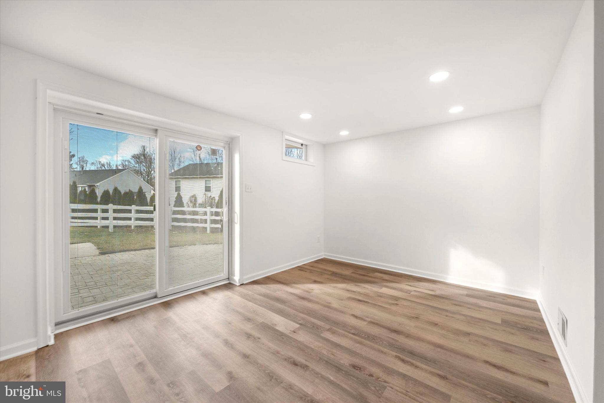 CROSSAN POINTE - Residential