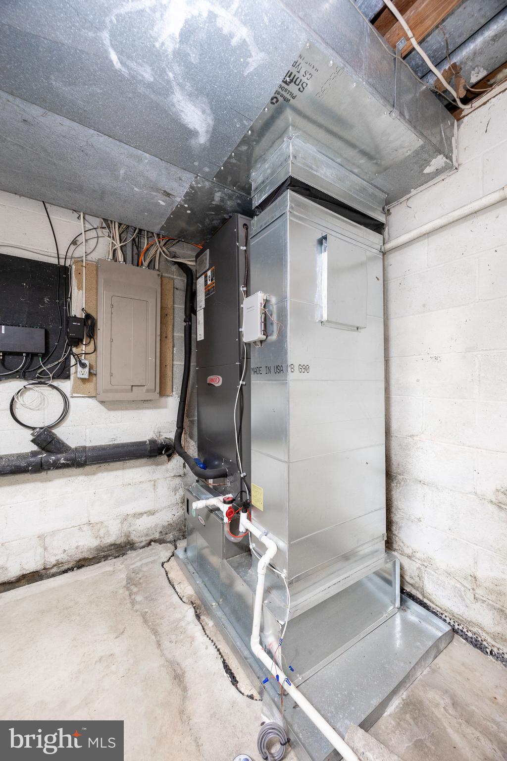 LIONGATE - Residential