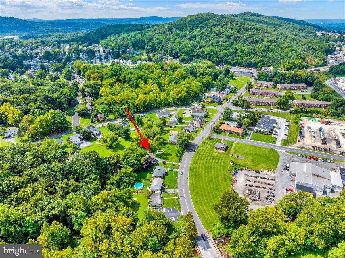 3118 OLEY TURNPIKE ROAD