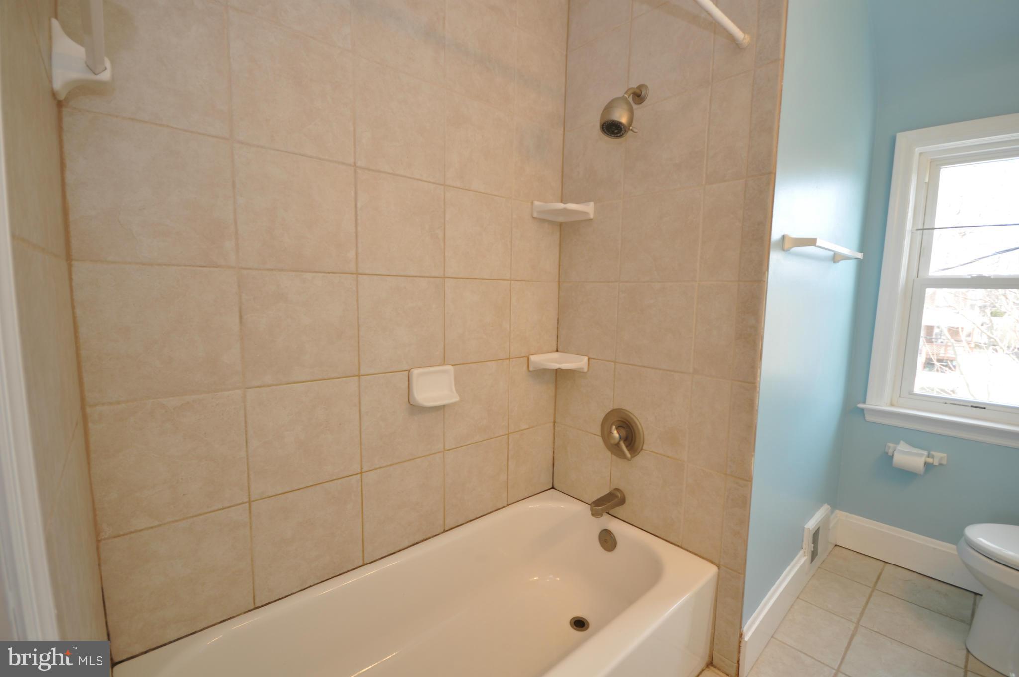 RIDGELEIGH - Residential Lease