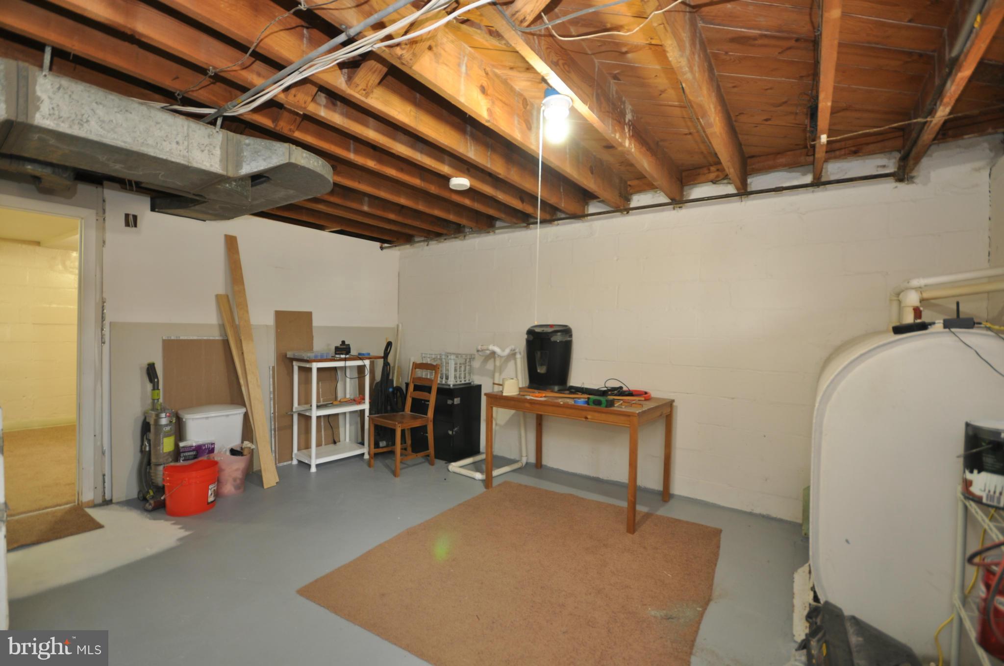 RIDGELEIGH - Residential Lease