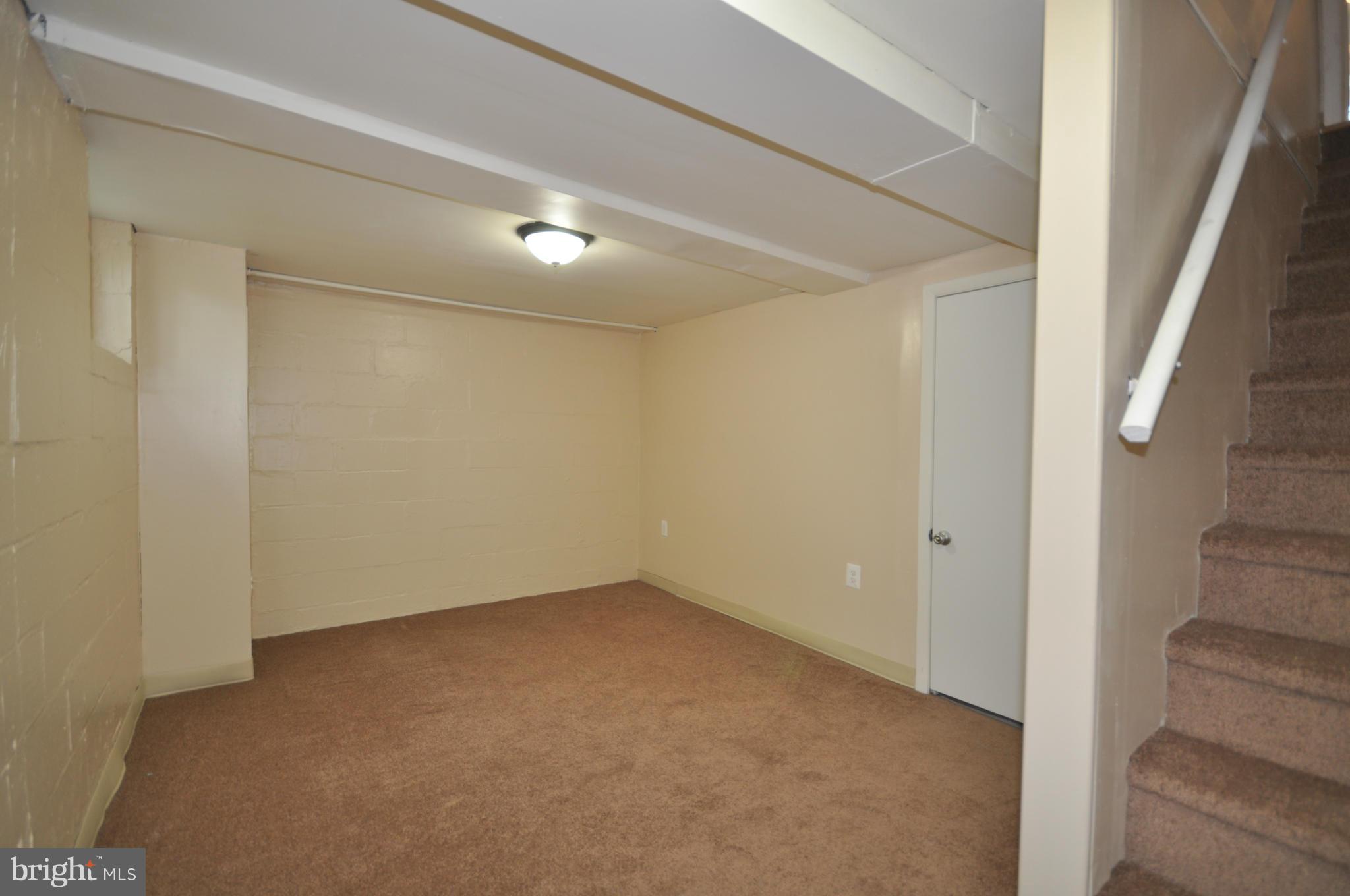 RIDGELEIGH - Residential Lease