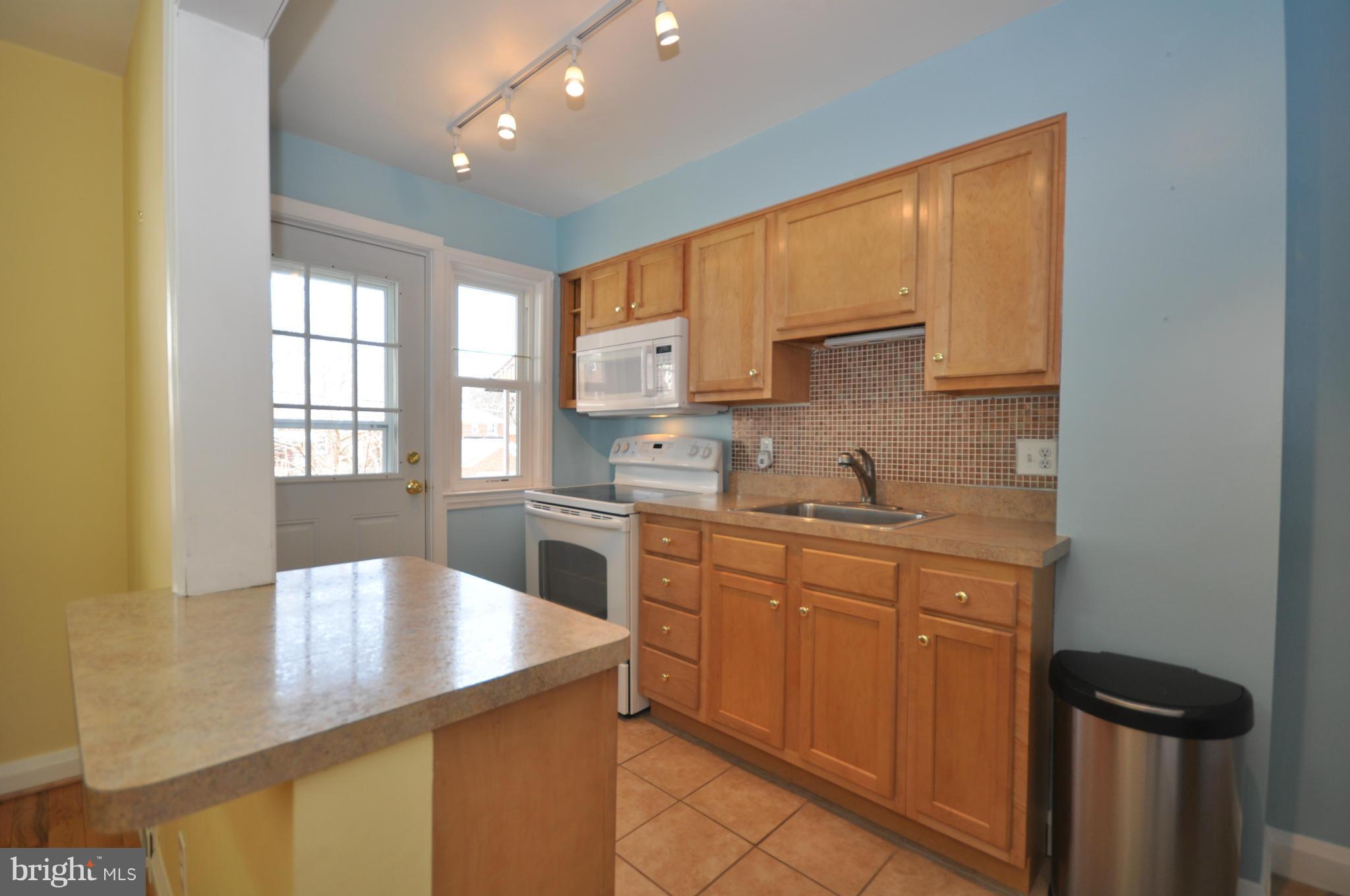 RIDGELEIGH - Residential Lease