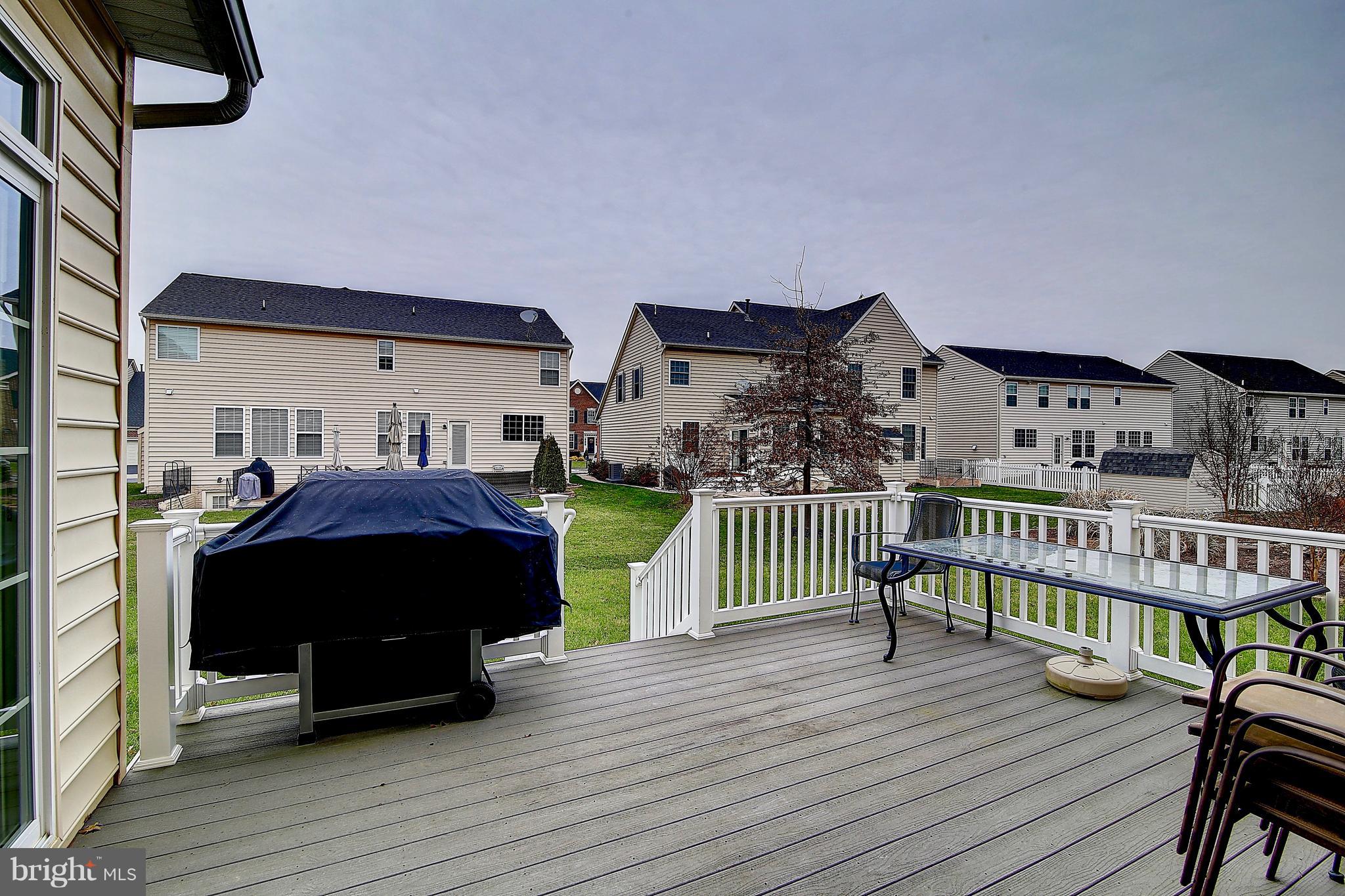 LINTON AT BALLENGER - Residential