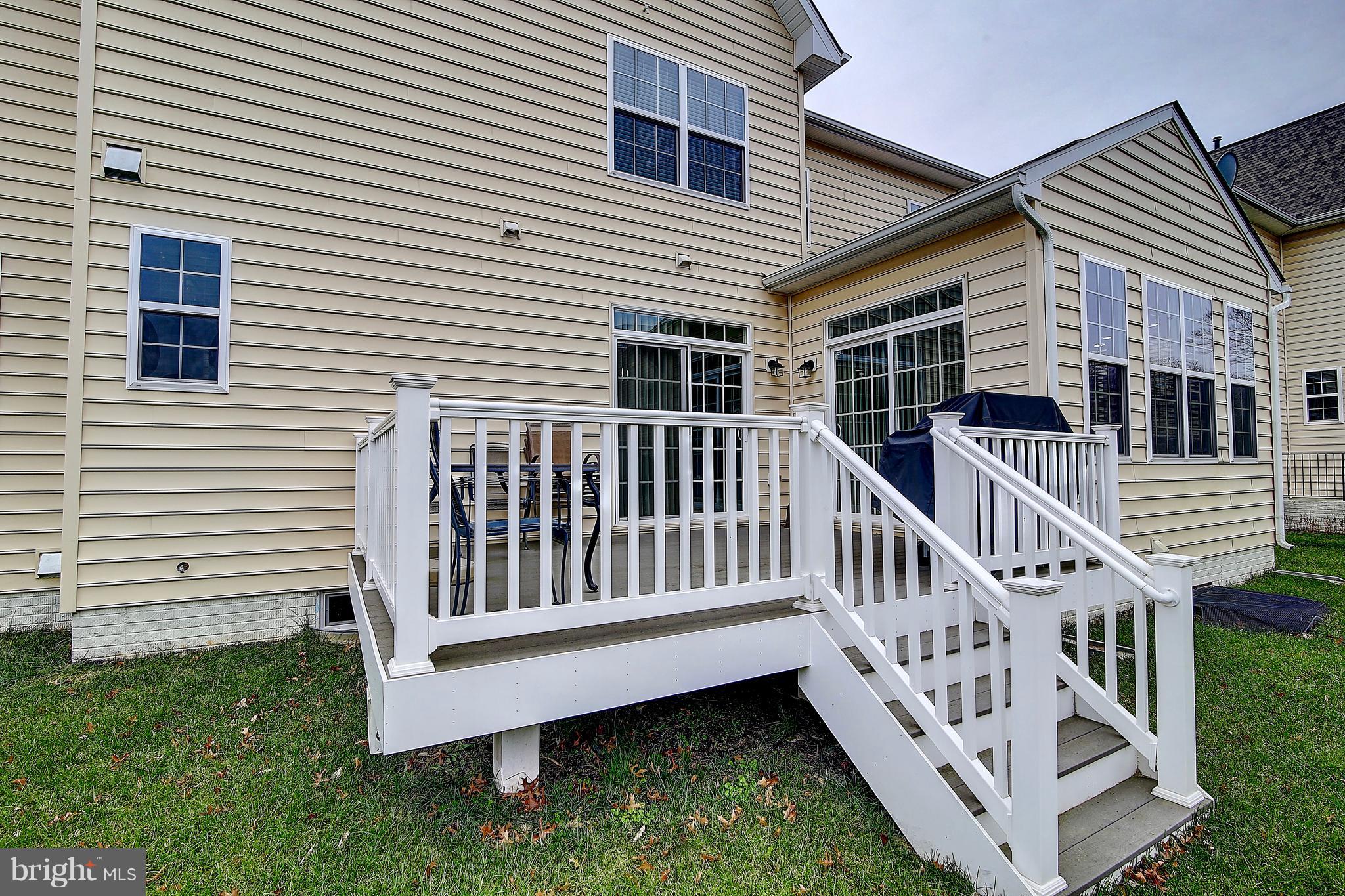 LINTON AT BALLENGER - Residential