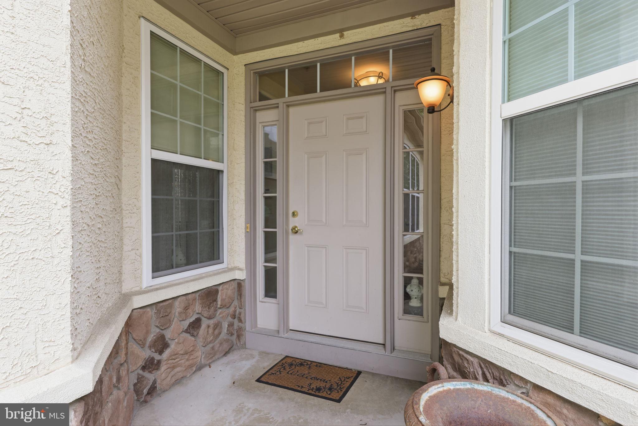 1203 LYNDHURST COURT 82