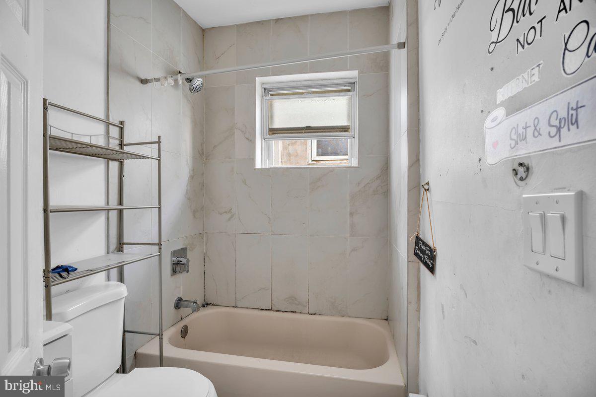 PORT RICHMOND - Residential