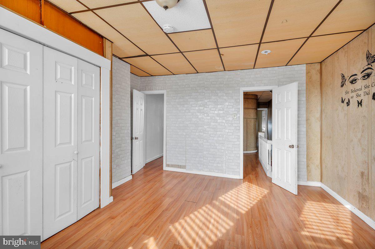 PORT RICHMOND - Residential