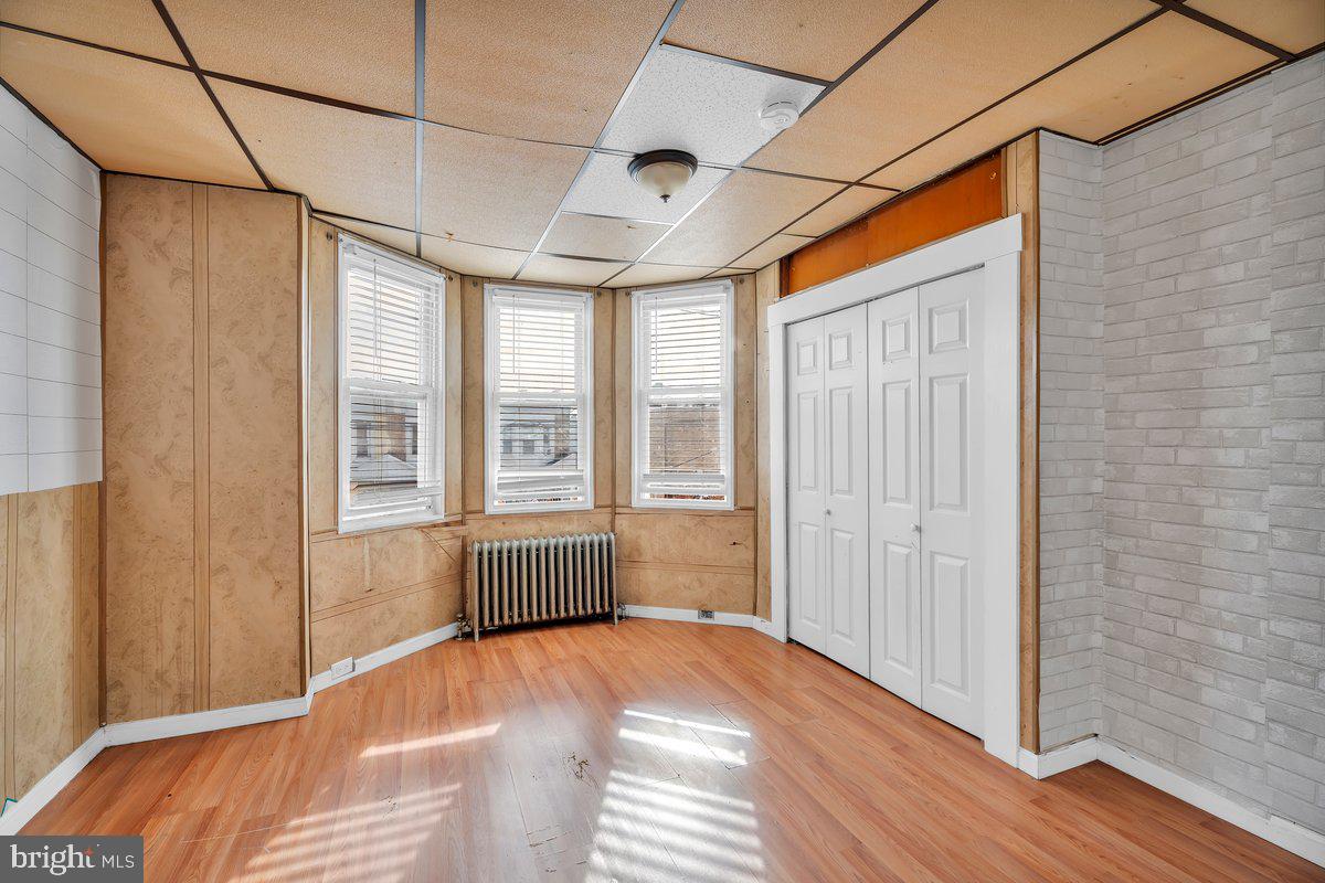 PORT RICHMOND - Residential