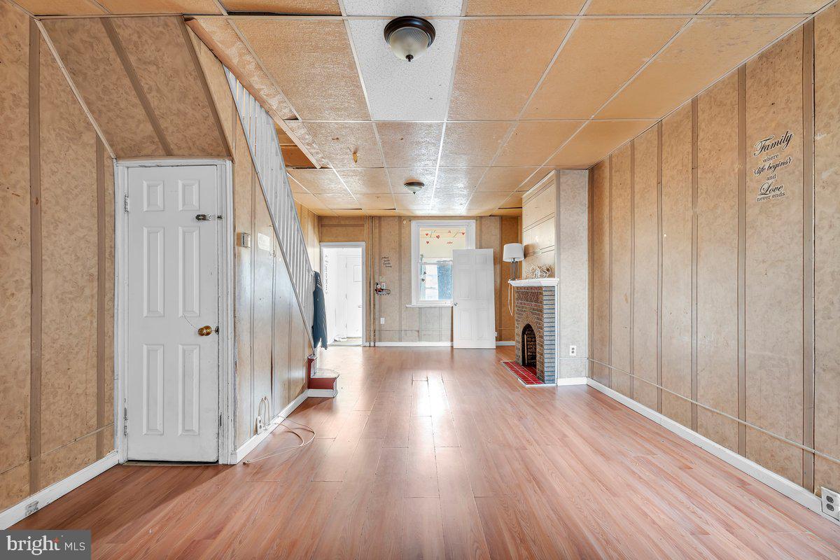 PORT RICHMOND - Residential