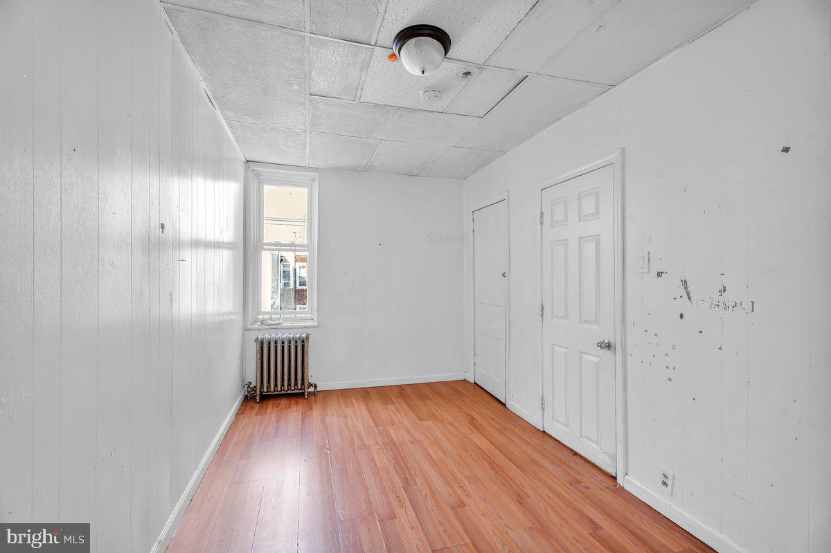 PORT RICHMOND - Residential