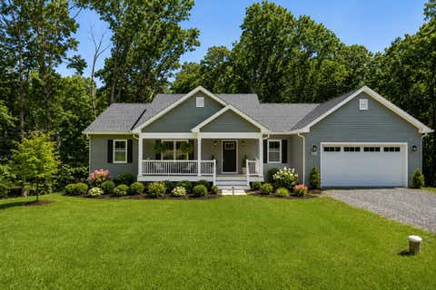 Homes For Sale - 99 Lakeside Dr<br/> FRONT ROYAL, VA 22630