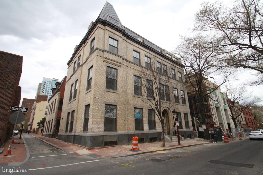 Photo of 220 - 24 S 3rd Street #203, PHILADELPHIA, PA 19106 (MLS # PAPH2586970)